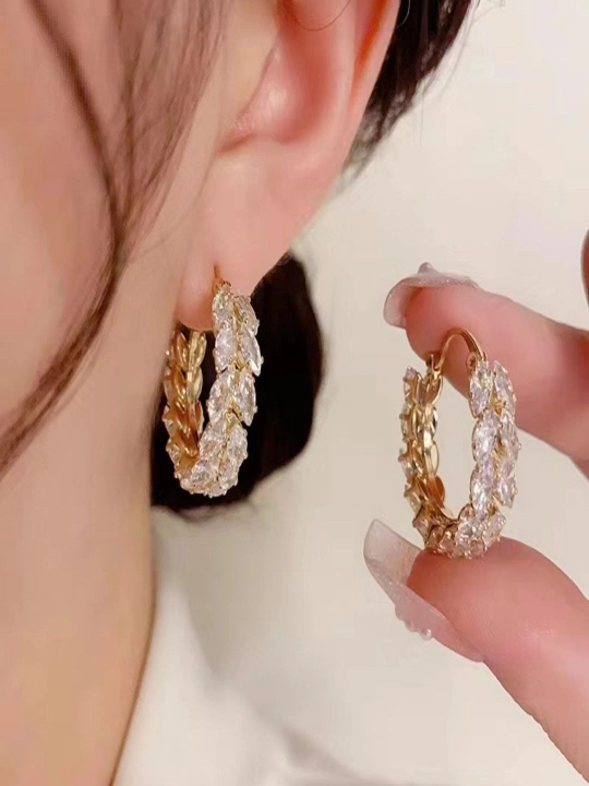 Серьги для женщин и девушек