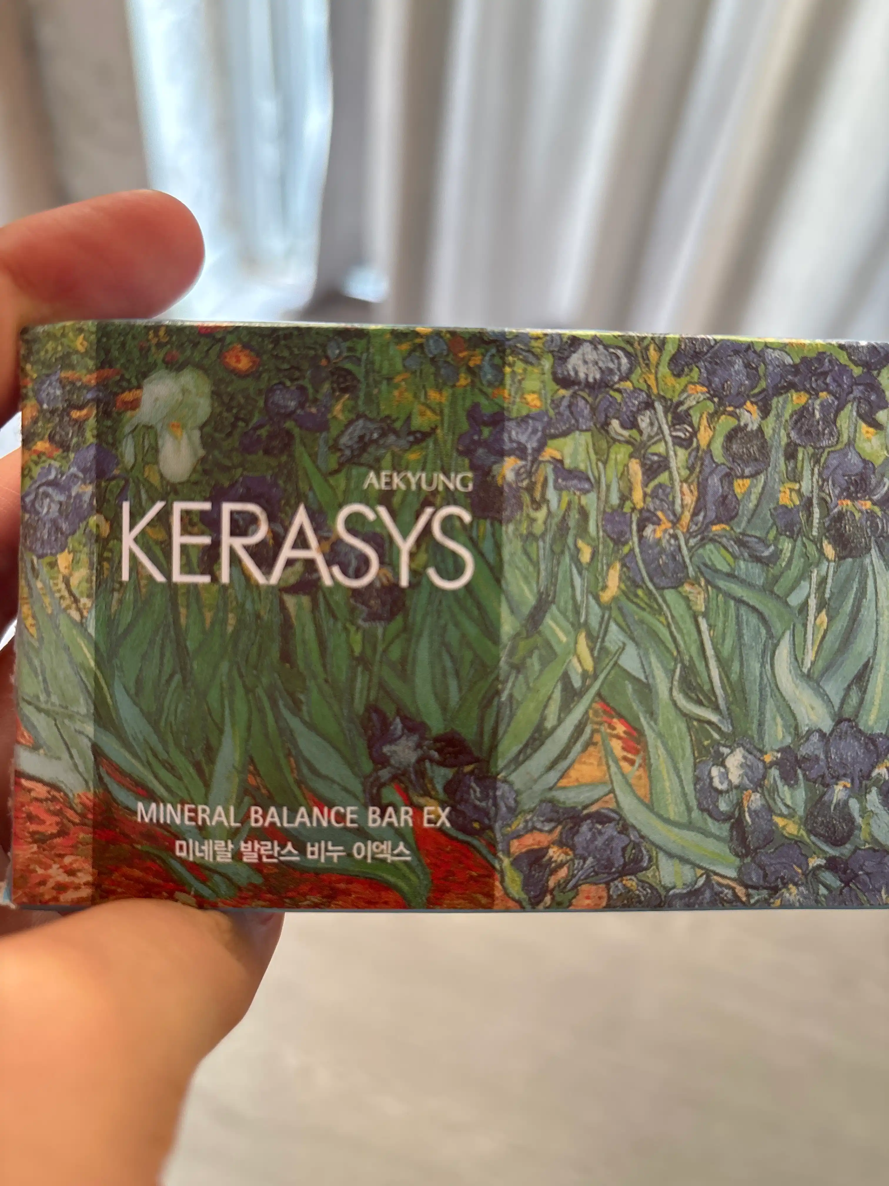 Kosmetik sovun, yog'li yuzlar uchun tozalovchi, davolovchi, Kerasys Mineral Balance, 100 g
