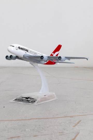 Airbus A380 samolyoti modeli, Qantas 14 sm, Metall, plastic - 