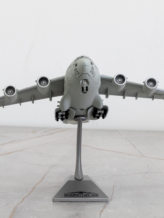 Модель самолёта Boeing C-17A Globemaster III, ВВС США, 27 см, металл+пластик