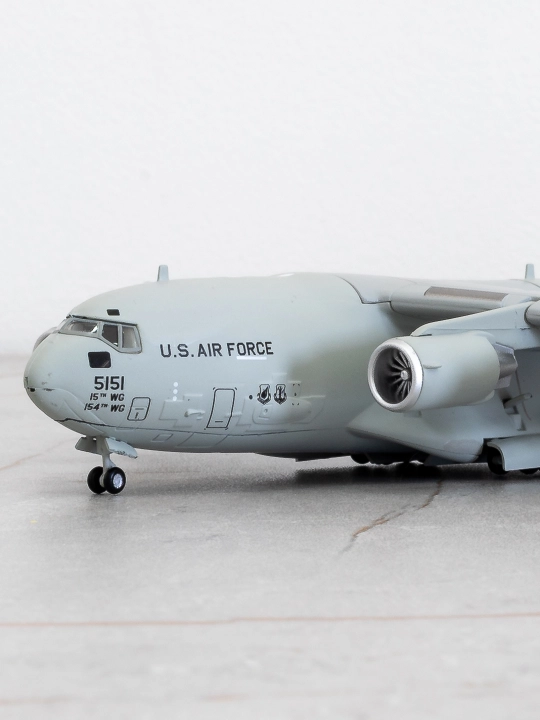 Модель самолёта Boeing C-17A Globemaster III, ВВС США, 27 см, металл+пластик