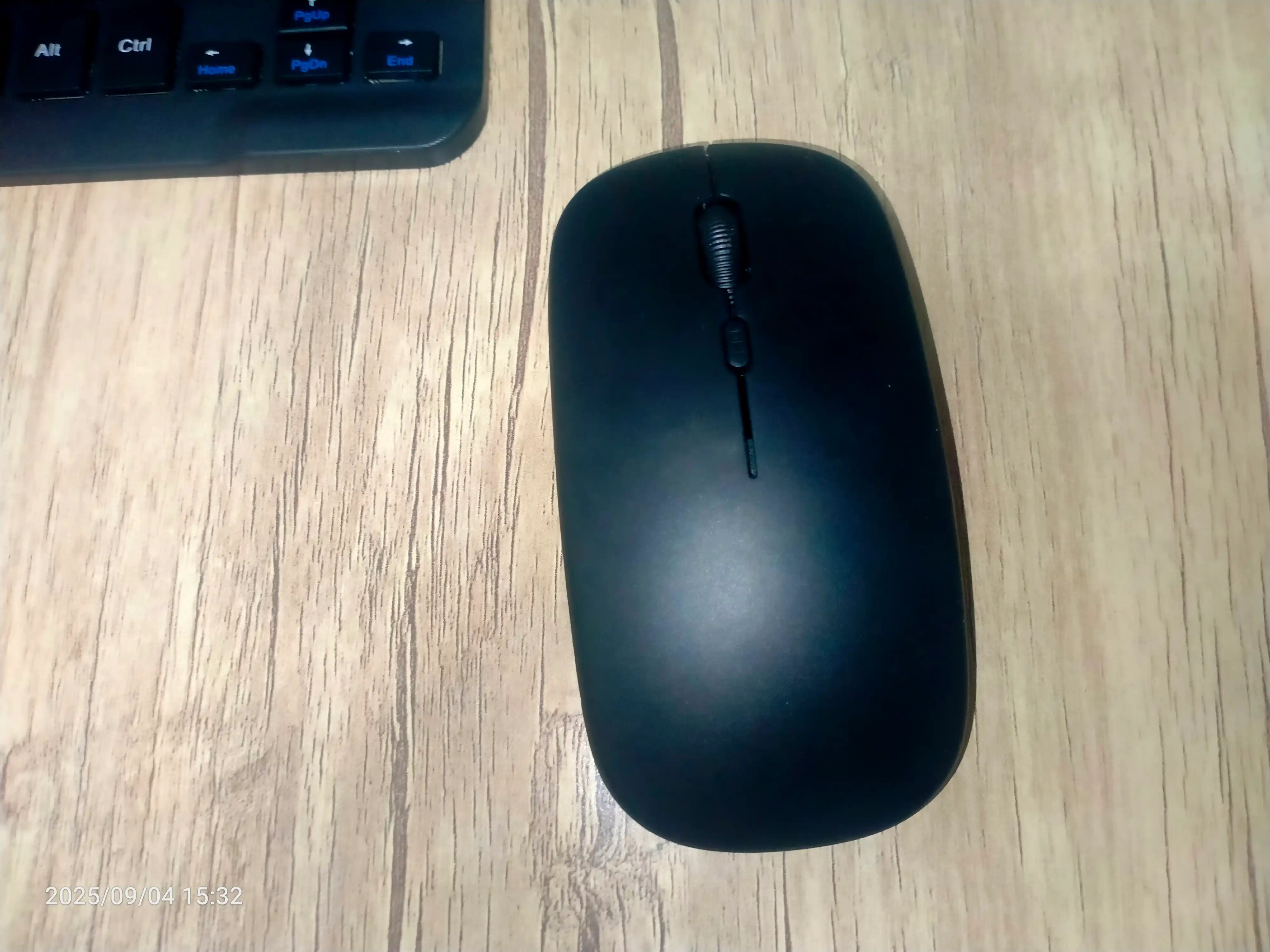 Simsiz mini klaviatura va ikki rejimli sichqoncha toplami, bluetooth orqali ulanish