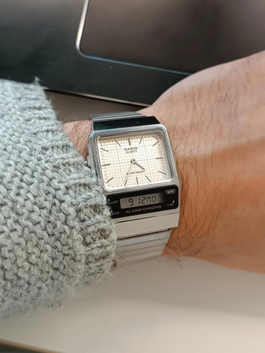 Casio Часы AQ-800E-1ADF/7ADF