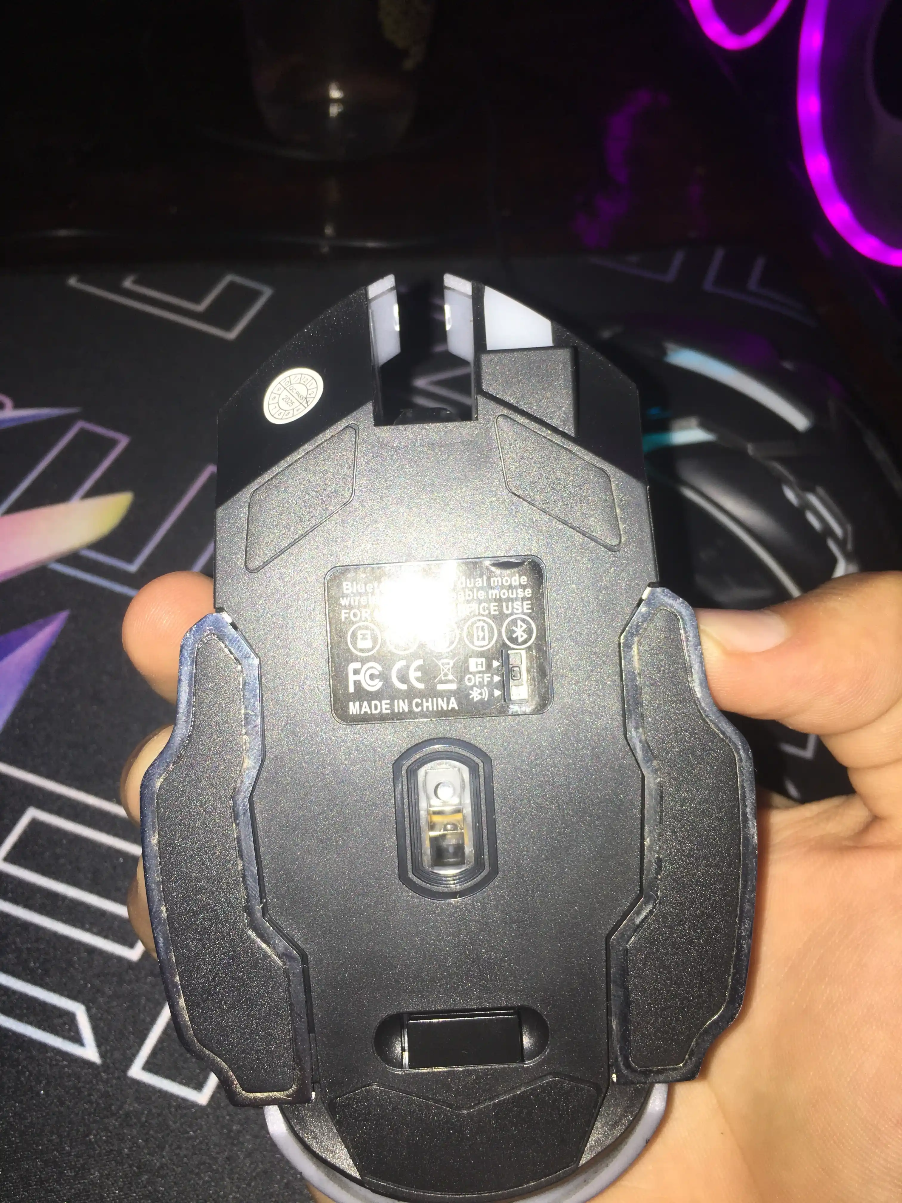 Беспроводная мышь, подходящая для игр и офиса, 3200 точек на дюйм с RGB-светодиодом