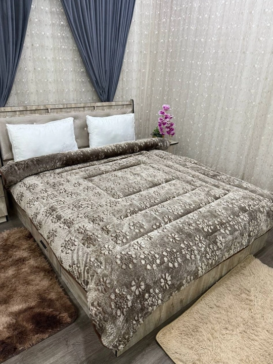 Одеяло для кровати и дивана, 200 х 230, шерсть и пух, двуспальное