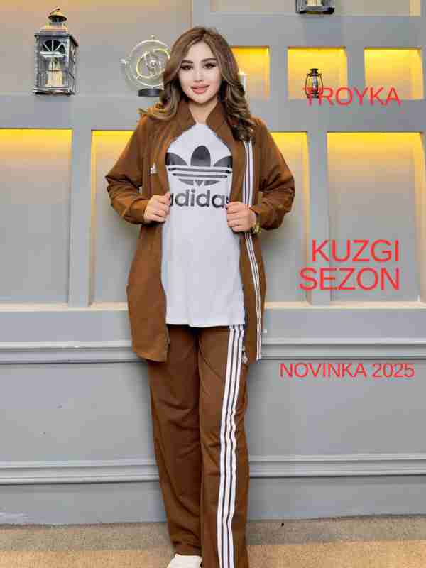 Chiroyli yalangoch jinsiy aloqa