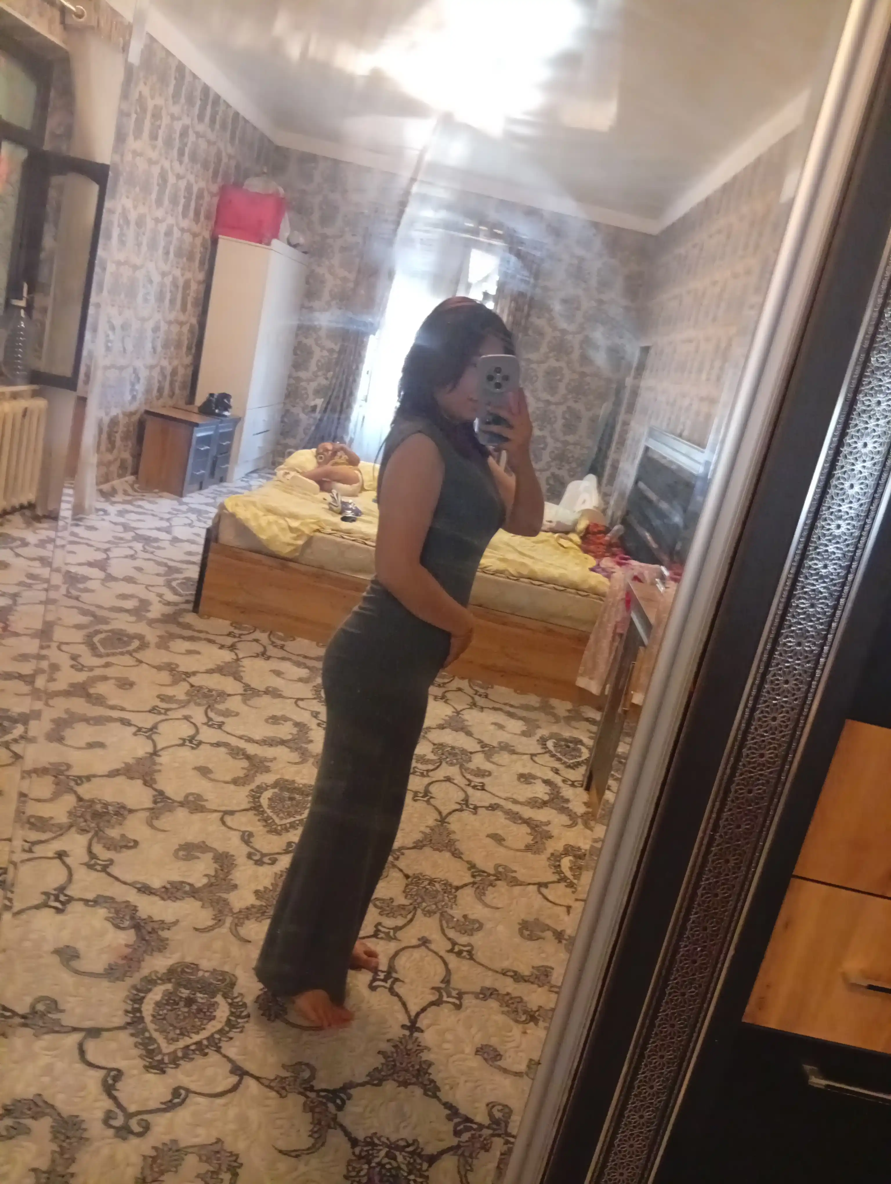 Платье женское, однотонное, длинное, облегающее