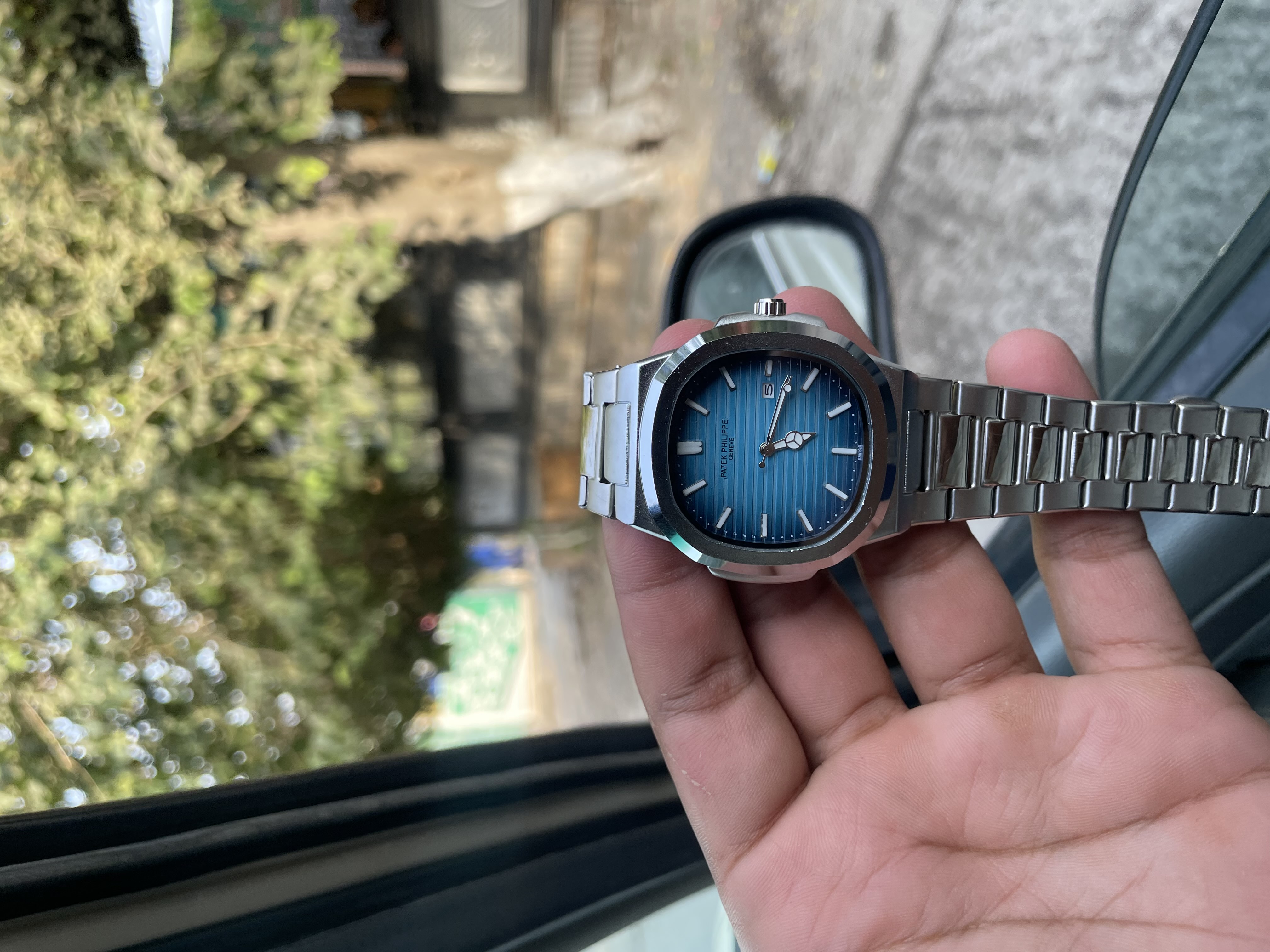 Erkaklar qo'l soati Patek Philippe naqshli qo'l soatlari, sovg'a o'ramida