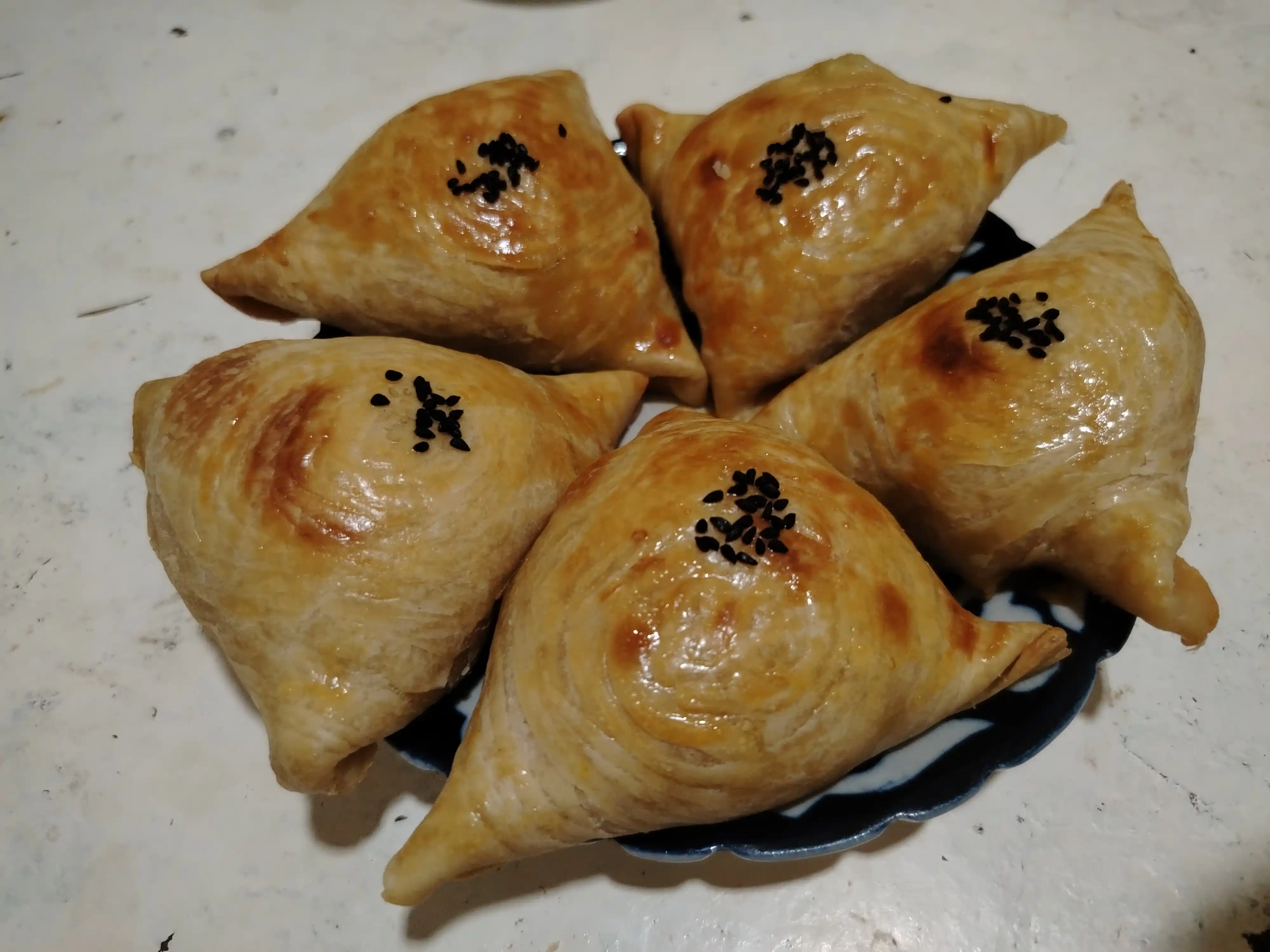 Oila Tanlovi birinchi navli bug'doy uni, 1 kg