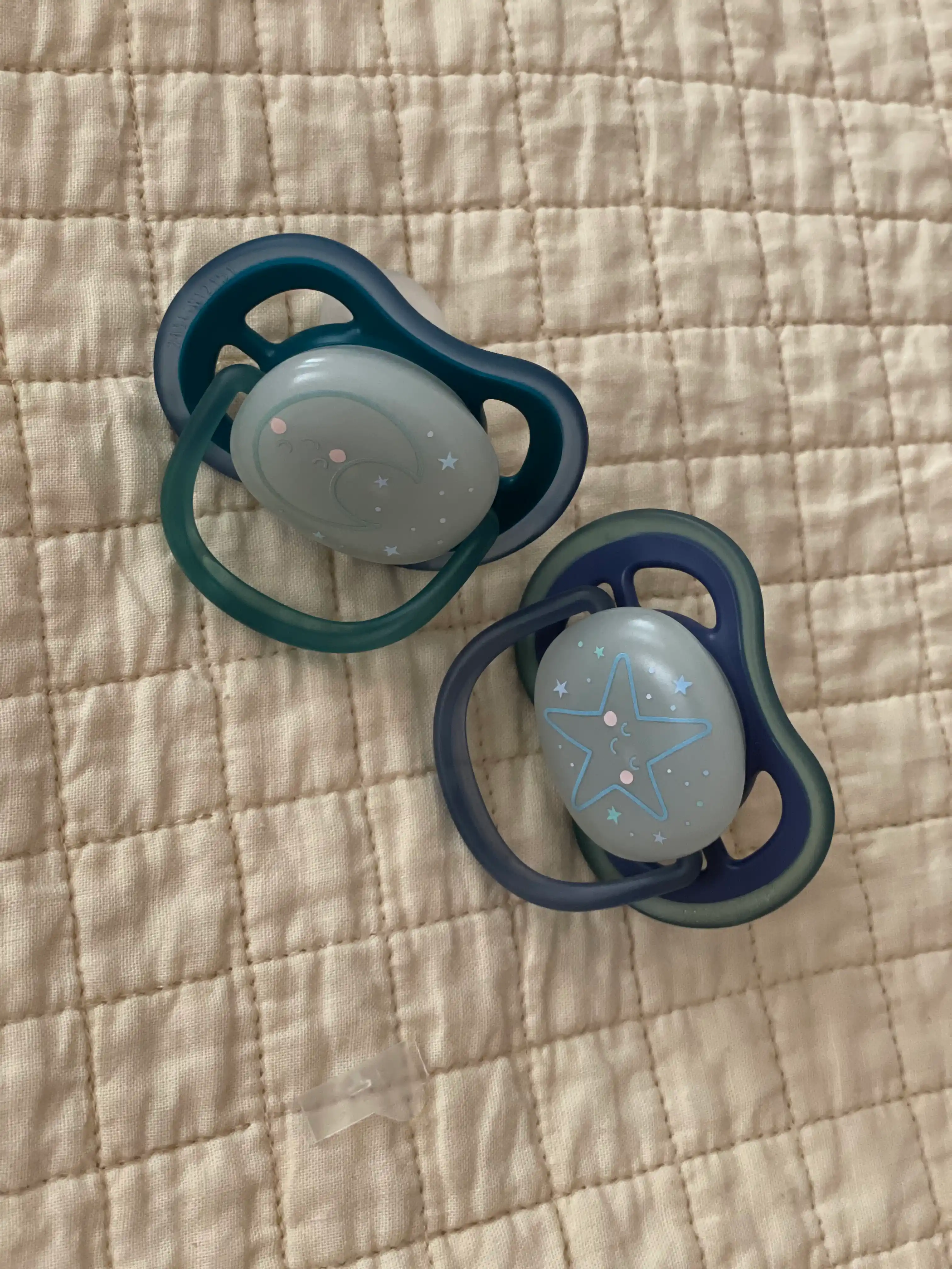 Соска-пустышка Philips Avent ultra air/night, 6-18 месяцев, 2 штуки