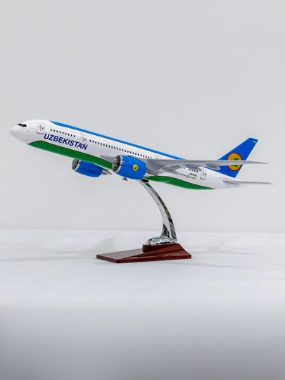 Boeing 787 Dreamliner samolyoti modeli, Uzbekistan Airways Uzairways, 47 sm Metall+plastiK - 