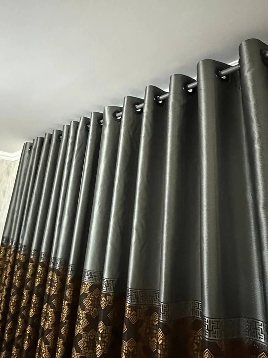 Qalin Parda, parter Pano - 3 m x 3 m, qadoqda 2 dona