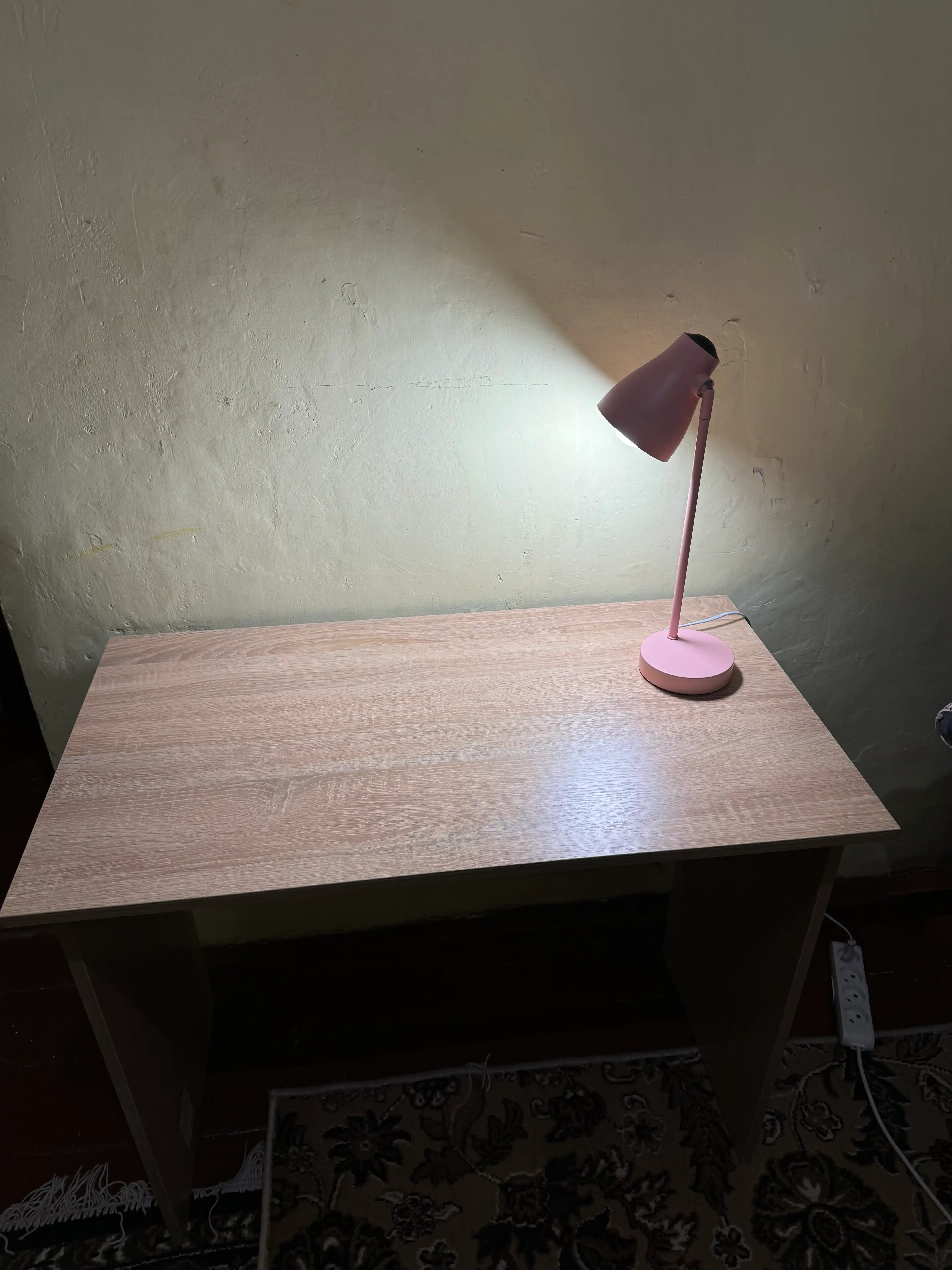 Письменный стол Basic2 ЛДСП 90x50x75 см с турецкой фурнитурой MESAN