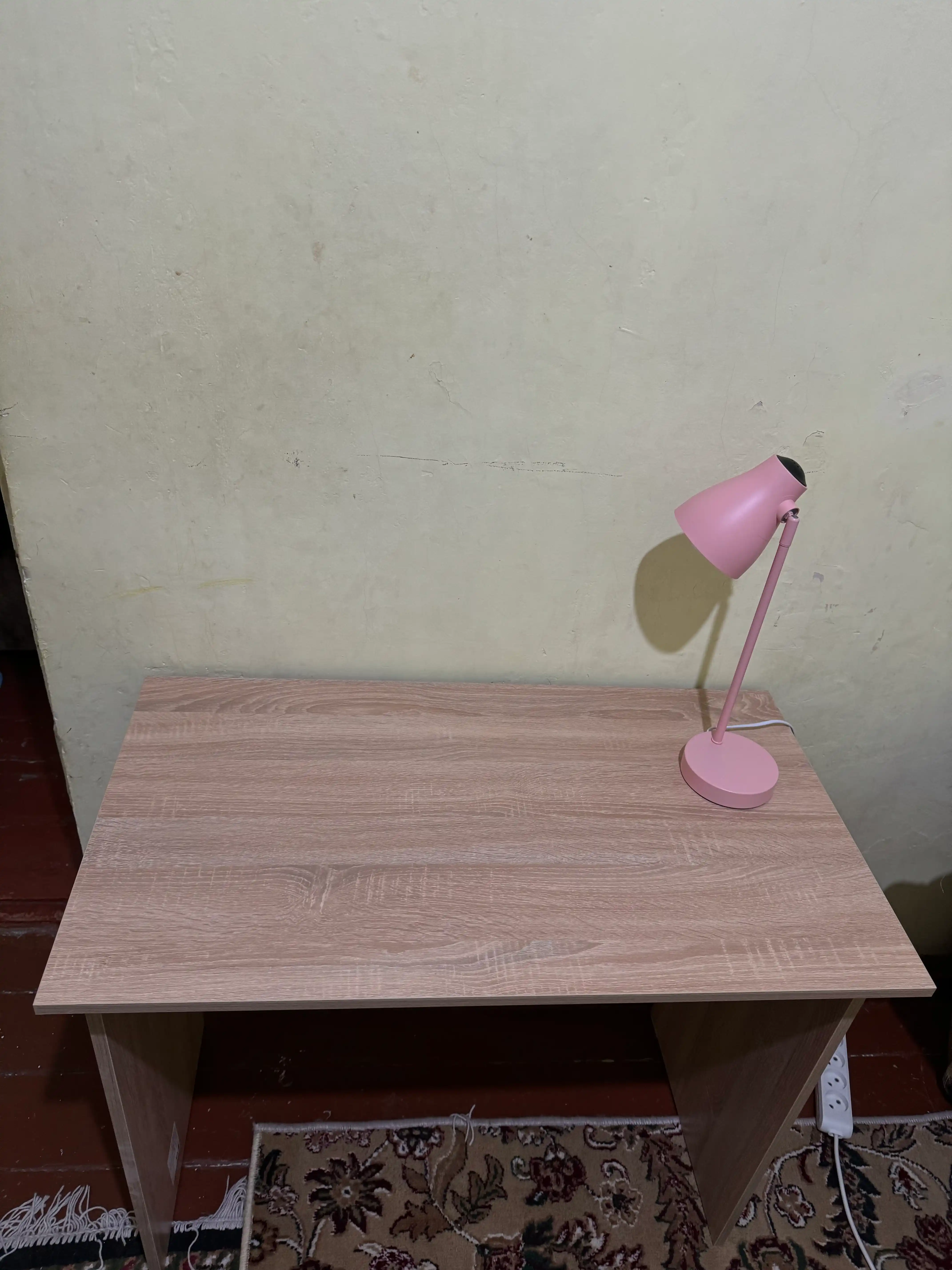Письменный стол Basic2 ЛДСП 90x50x75 см с турецкой фурнитурой MESAN