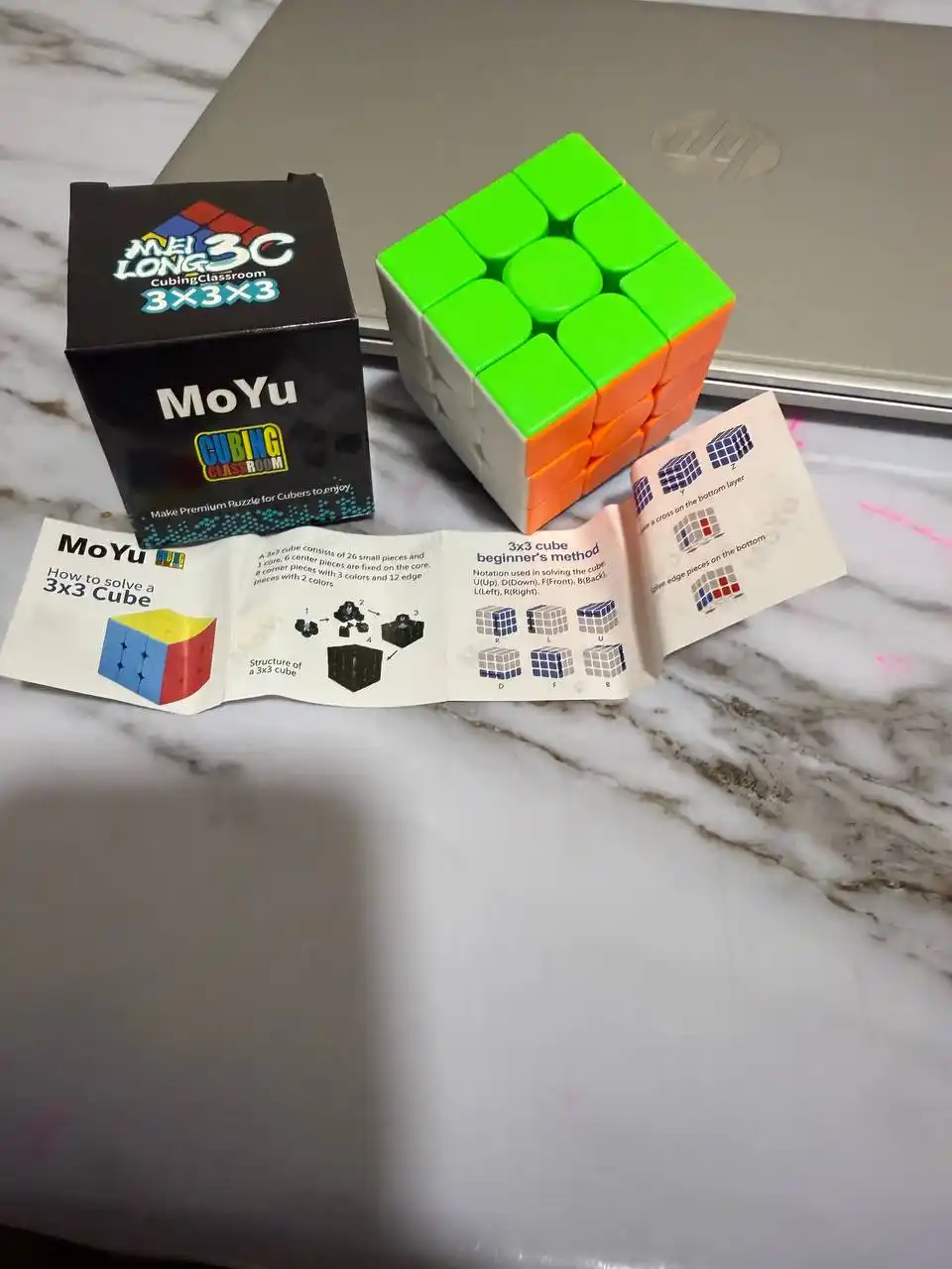 Boshqotirma "Kubik Rubik" 3x3 MoYu