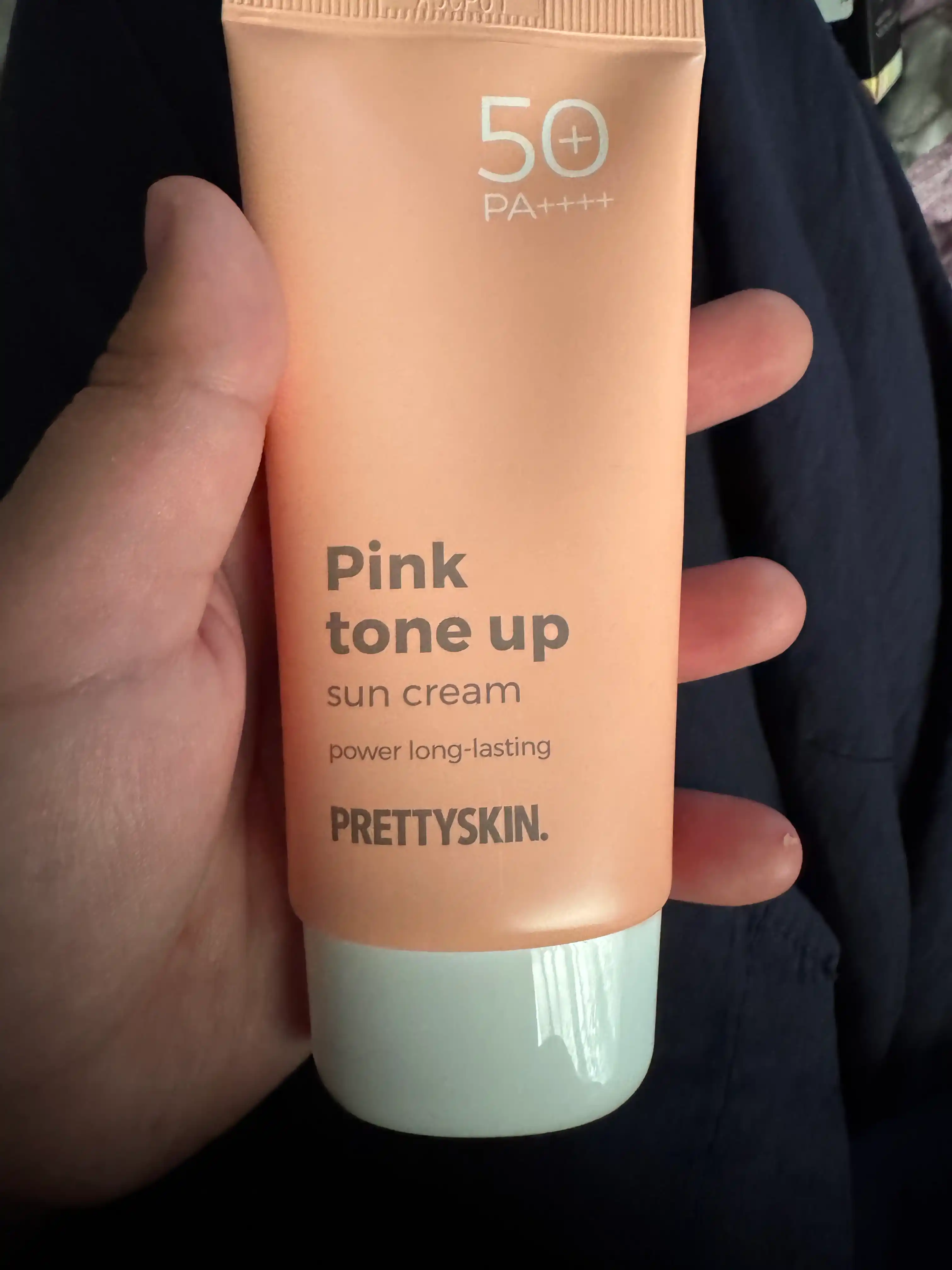 Quyoshdan himoya qiluvchi, namlovchi krem Pretty skin SPF 50+ PA++++, 70 ml
