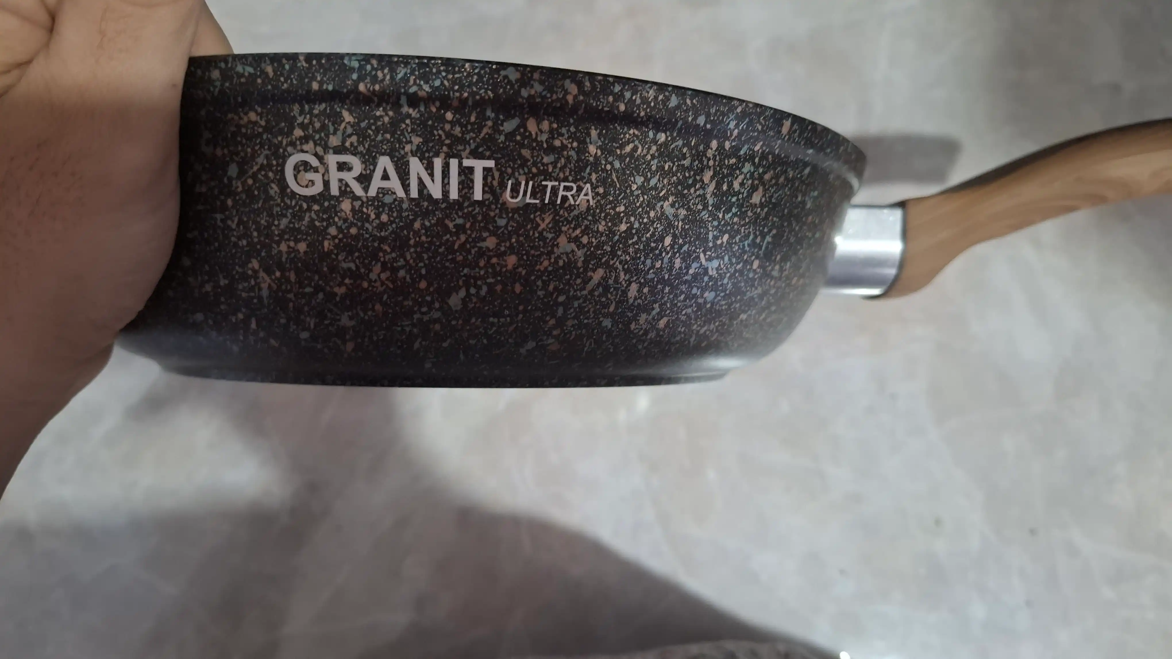 Kukmara Granite ultra tovasi, qopqoqsiz, (Rang-original)