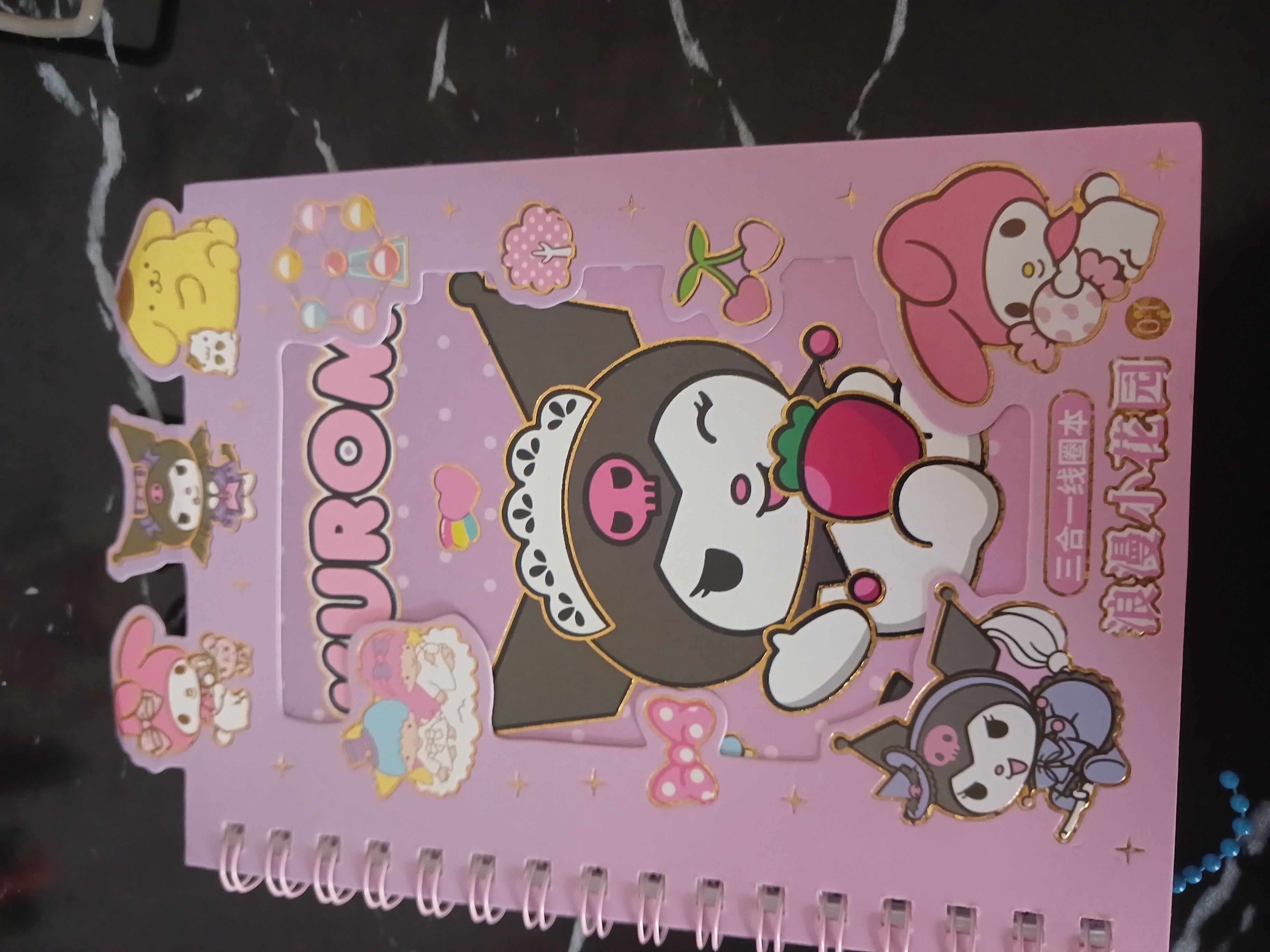 Bloknot stiker bilan Kuromi Sanrio, stiker kitobi, o'lchami 16 * 12 sm