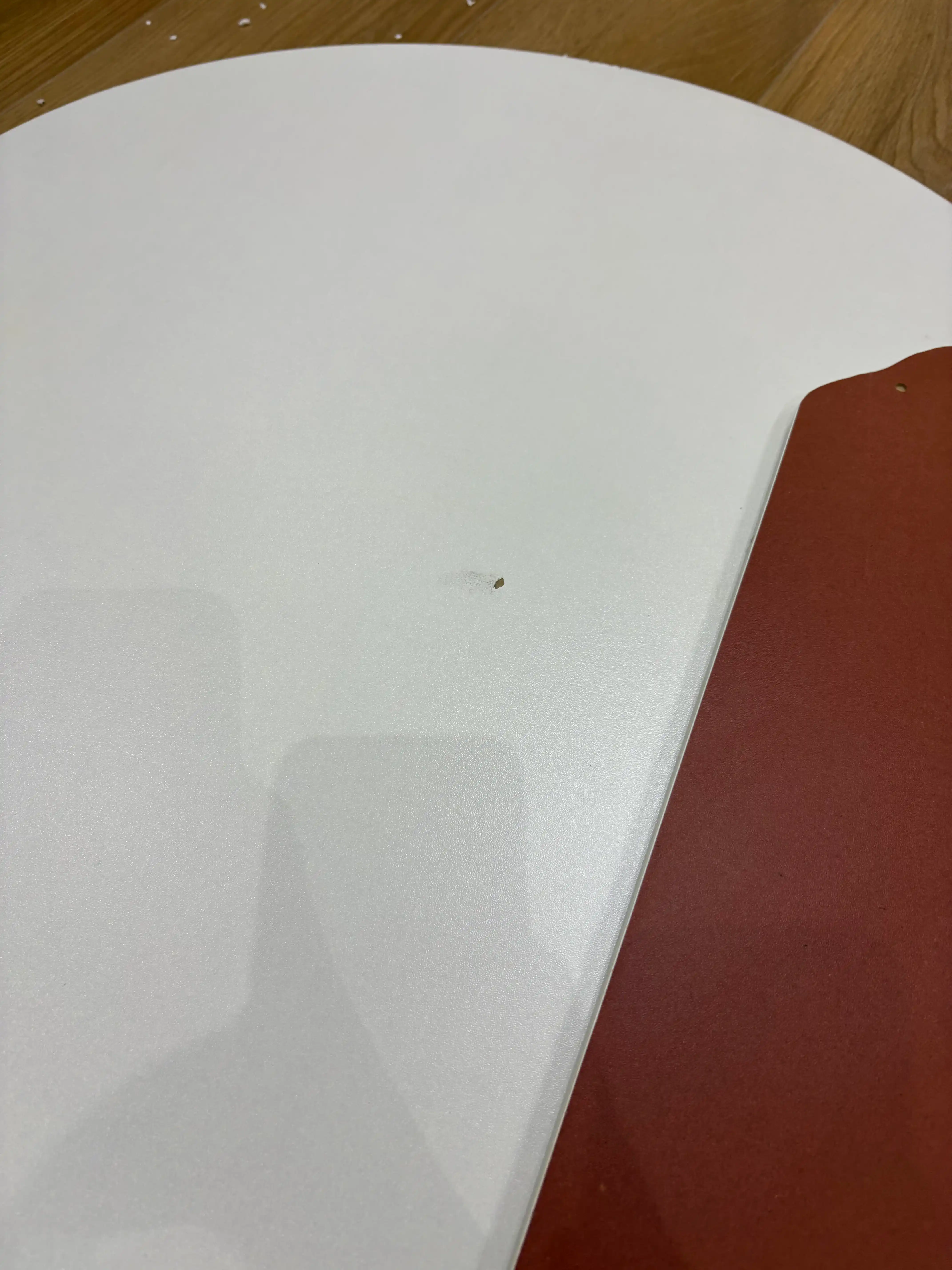 Ofis, uy va mehmonxona uchun jurnal stoli