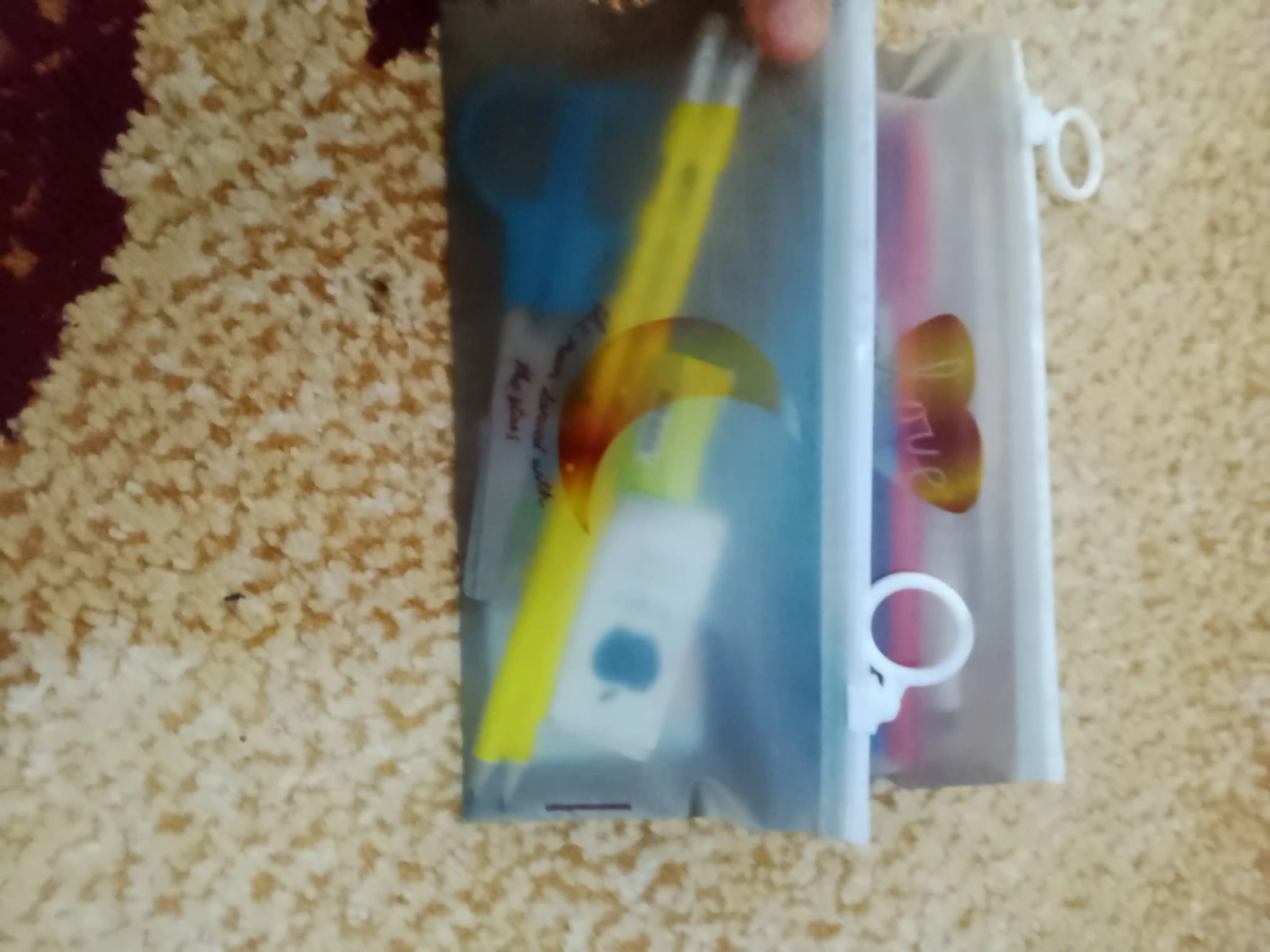 Yozuv ashyolari va hujjatlar uchun bolalar ruchkasi, 21 * 17 sm, 10 * 19 sm