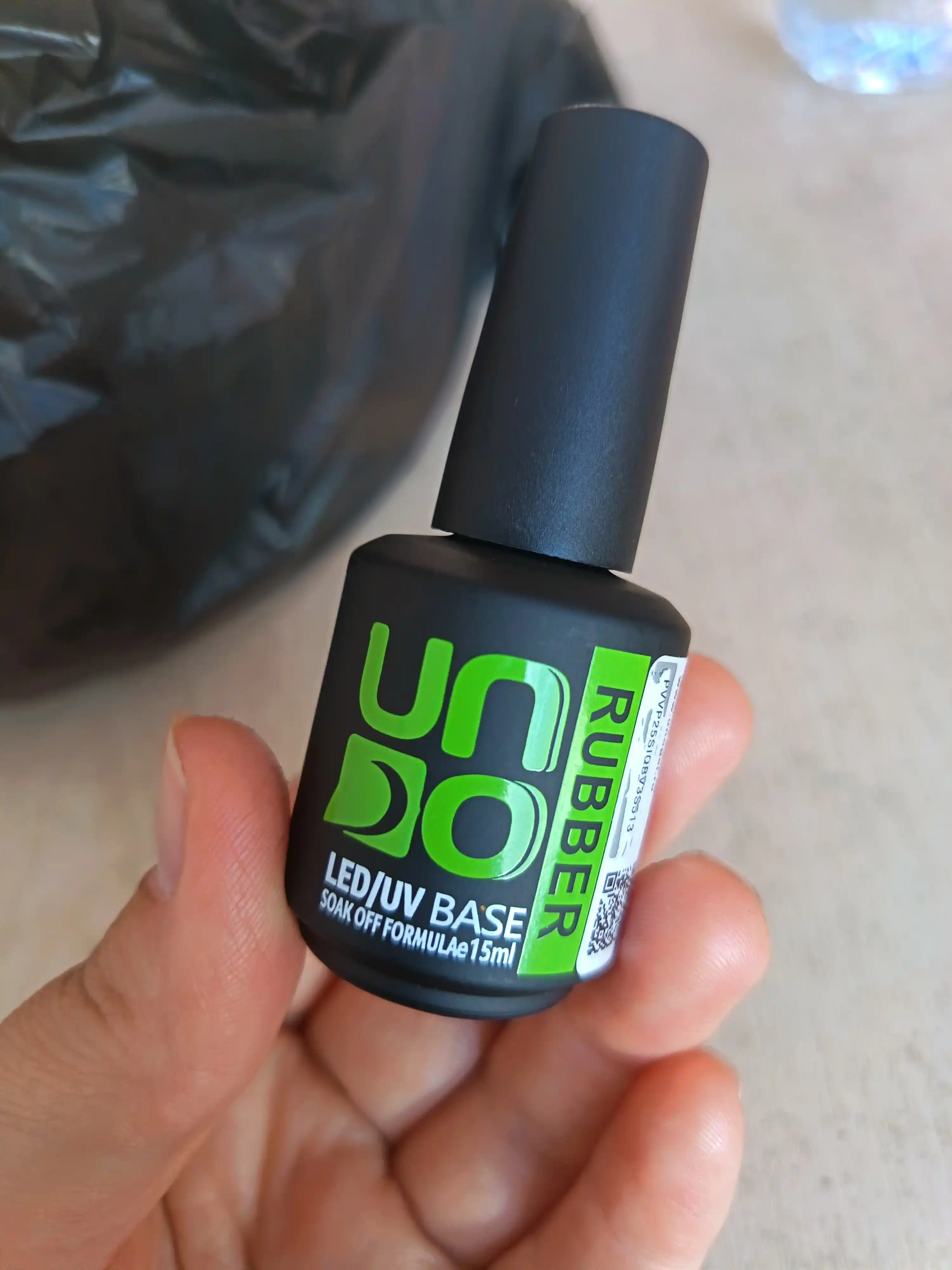 Baza, tirnoqlar uchun baza qoplami Uno Rubber, 15 ml