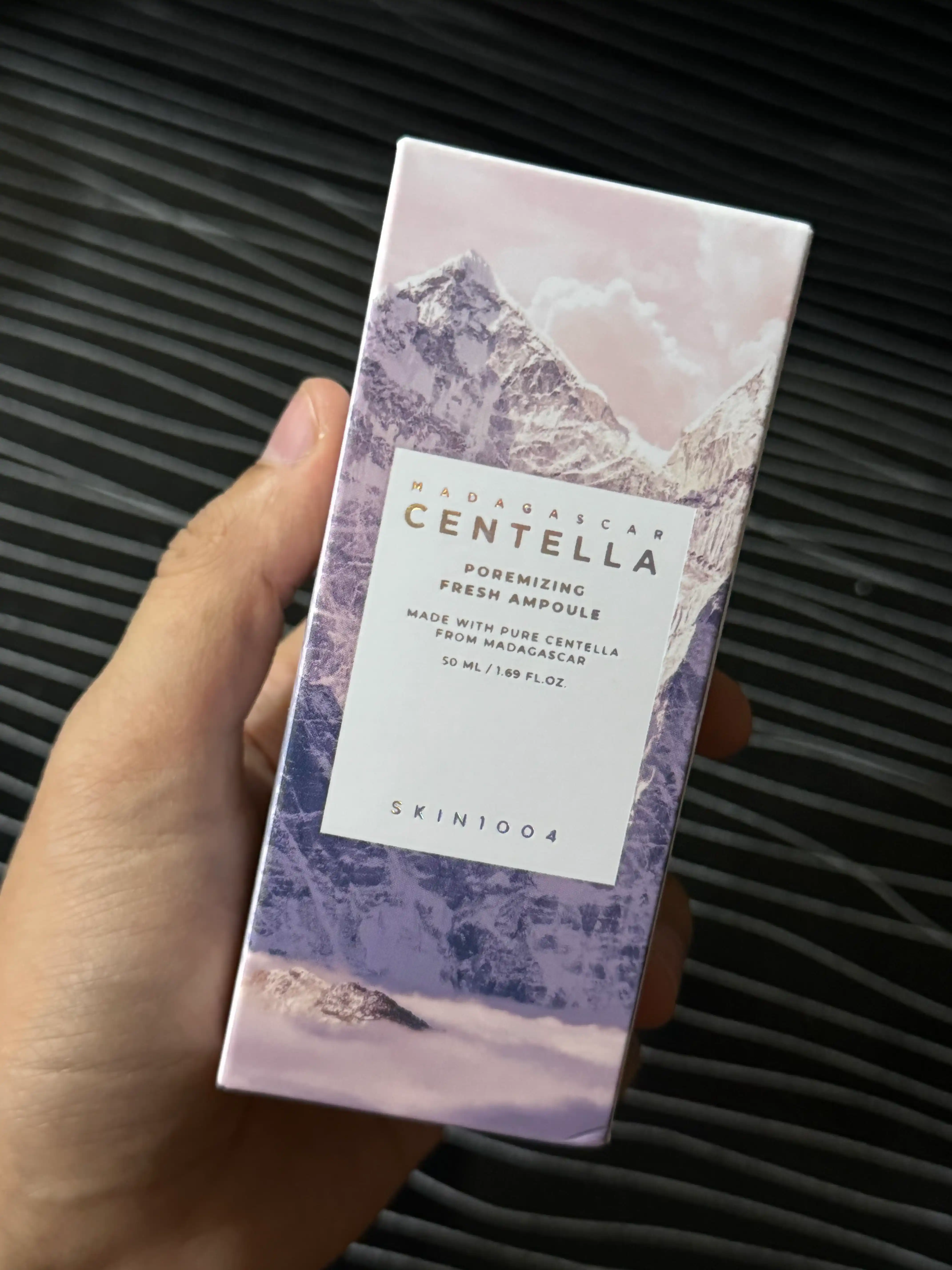 Ампула для сужения пор SKIN1004 Madagascar Centella Poremizing Fresh Ampoule, 50 мл