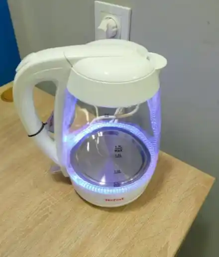 Электрический чайник Tefal Glass KO450132