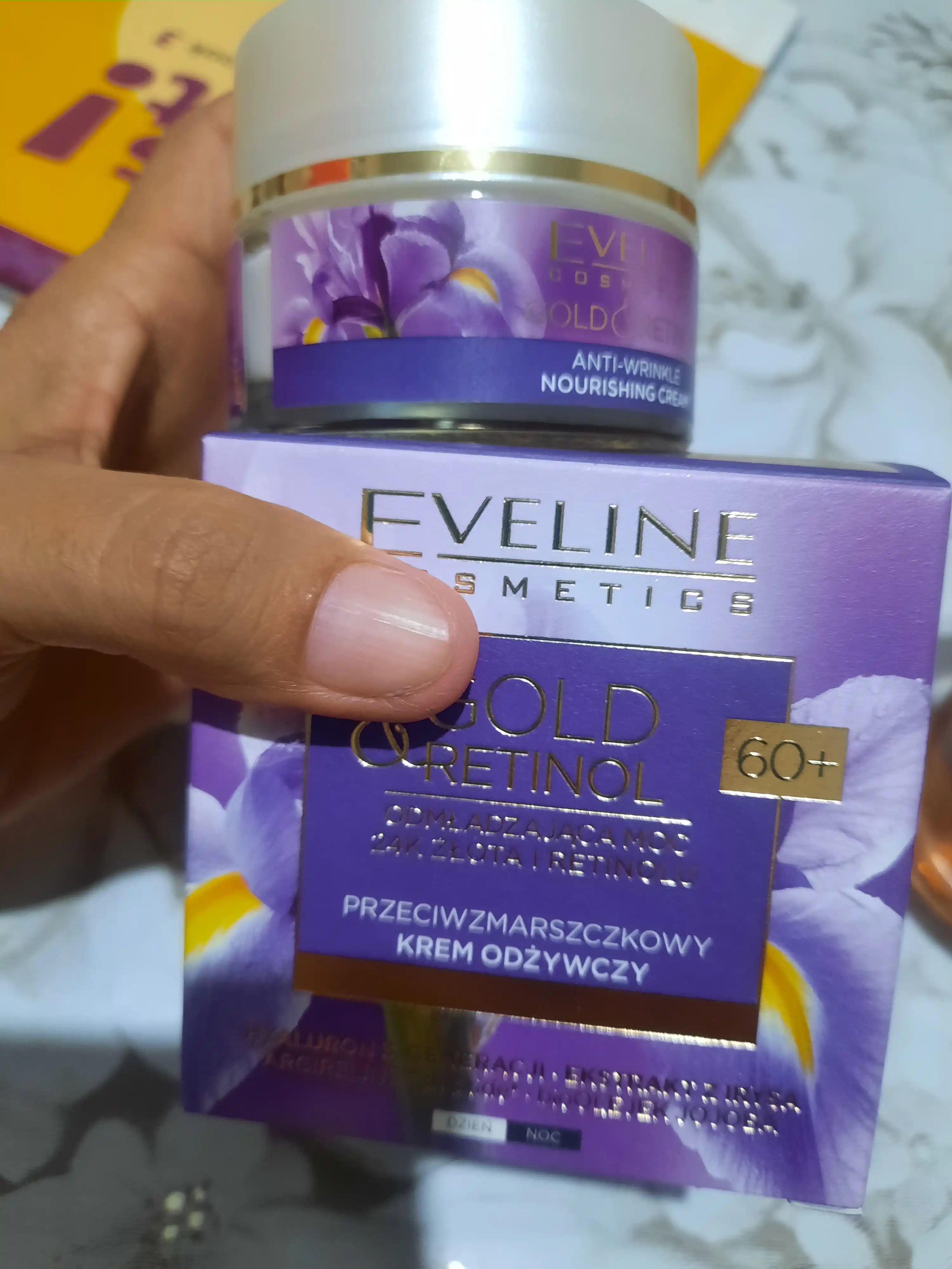 Крем-концентрат для лица Eveline Gold & Retinol, подтягивающий 60+, 50 мл