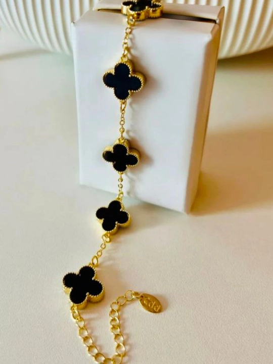 Женские и девичьи браслеты, украшения Van Cleef - 