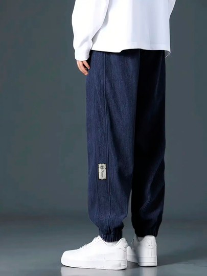 Uy bekalari bilan jinsiy aloqani tomosha qiling