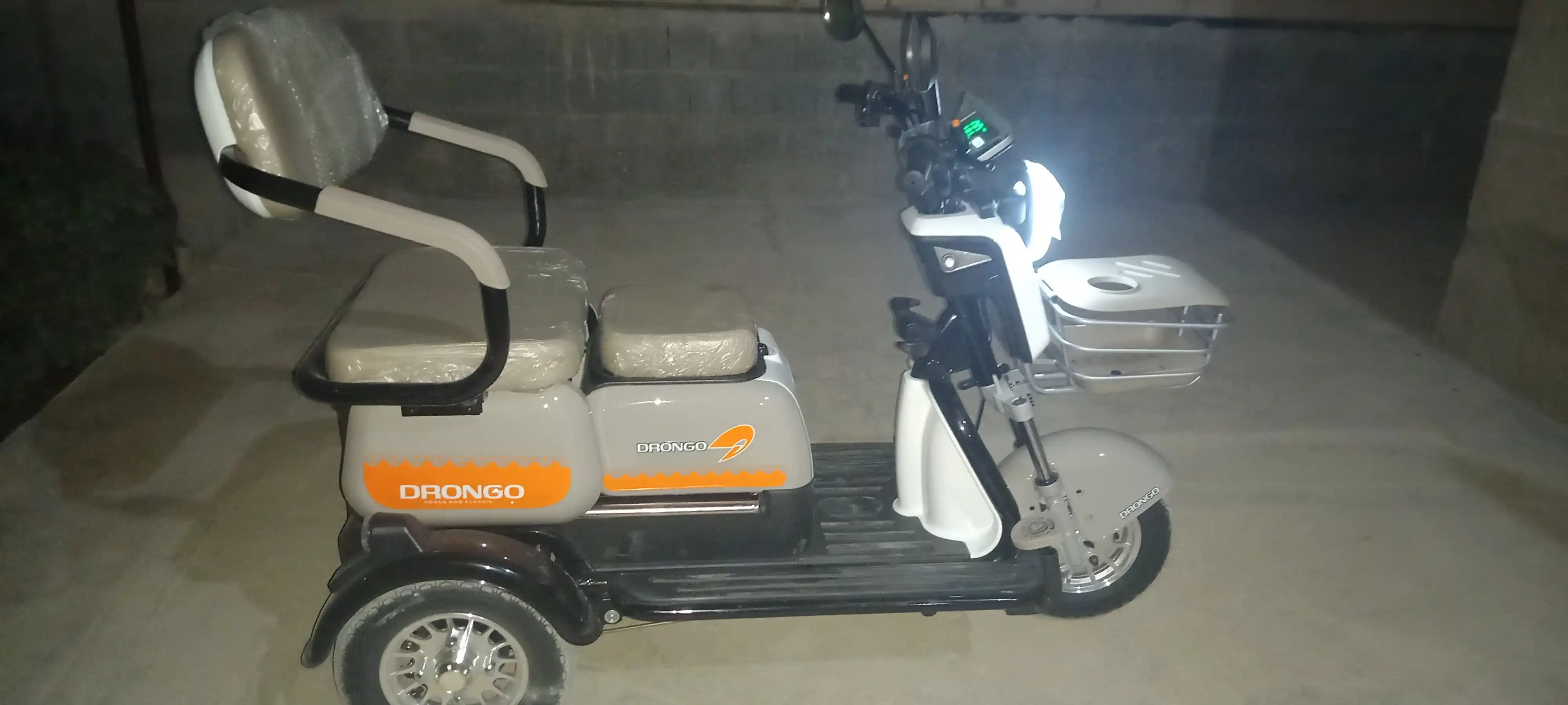 DRONGO E 30 elektr skuteri