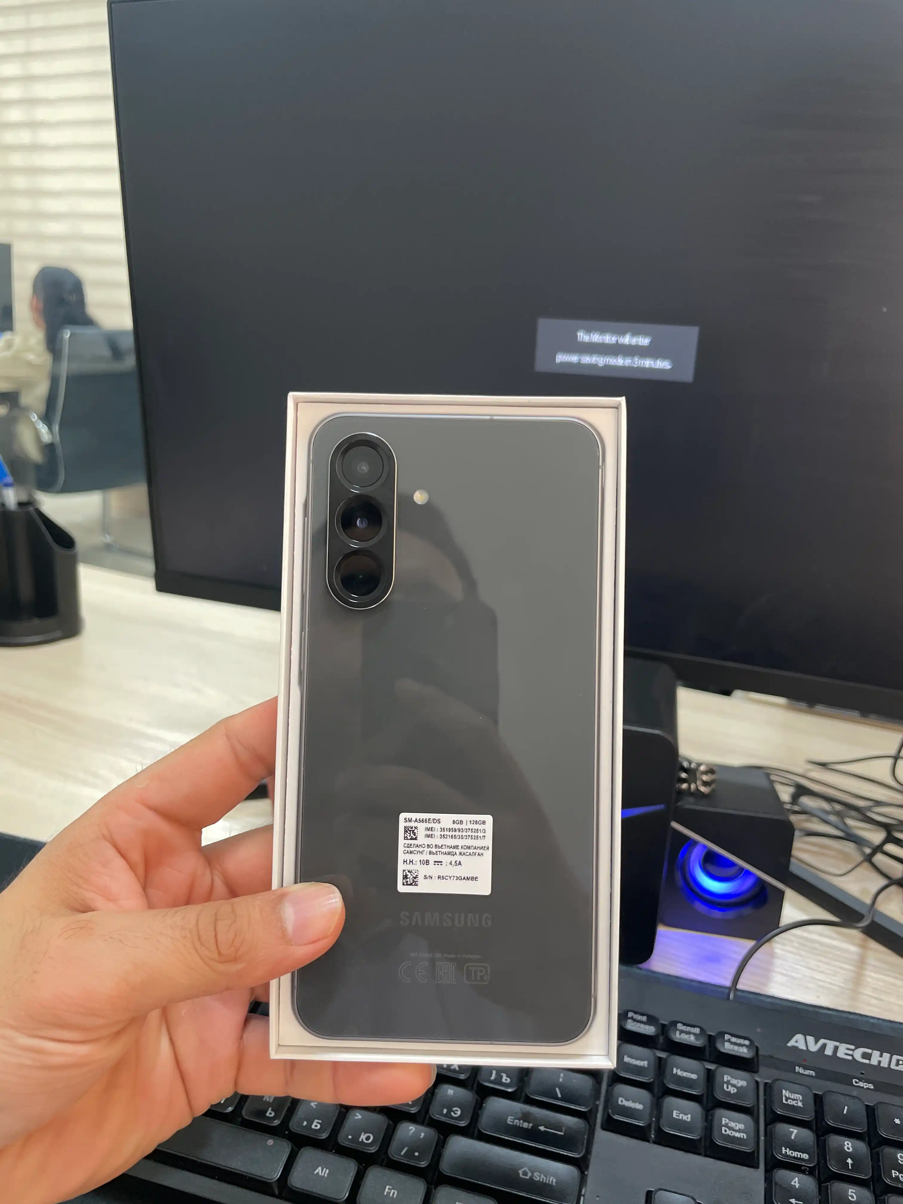 Смартфон Samsung Galaxy A56 5G, 8GB 256GB, SAMOLED 120Hz 6.7", 5000 mAh