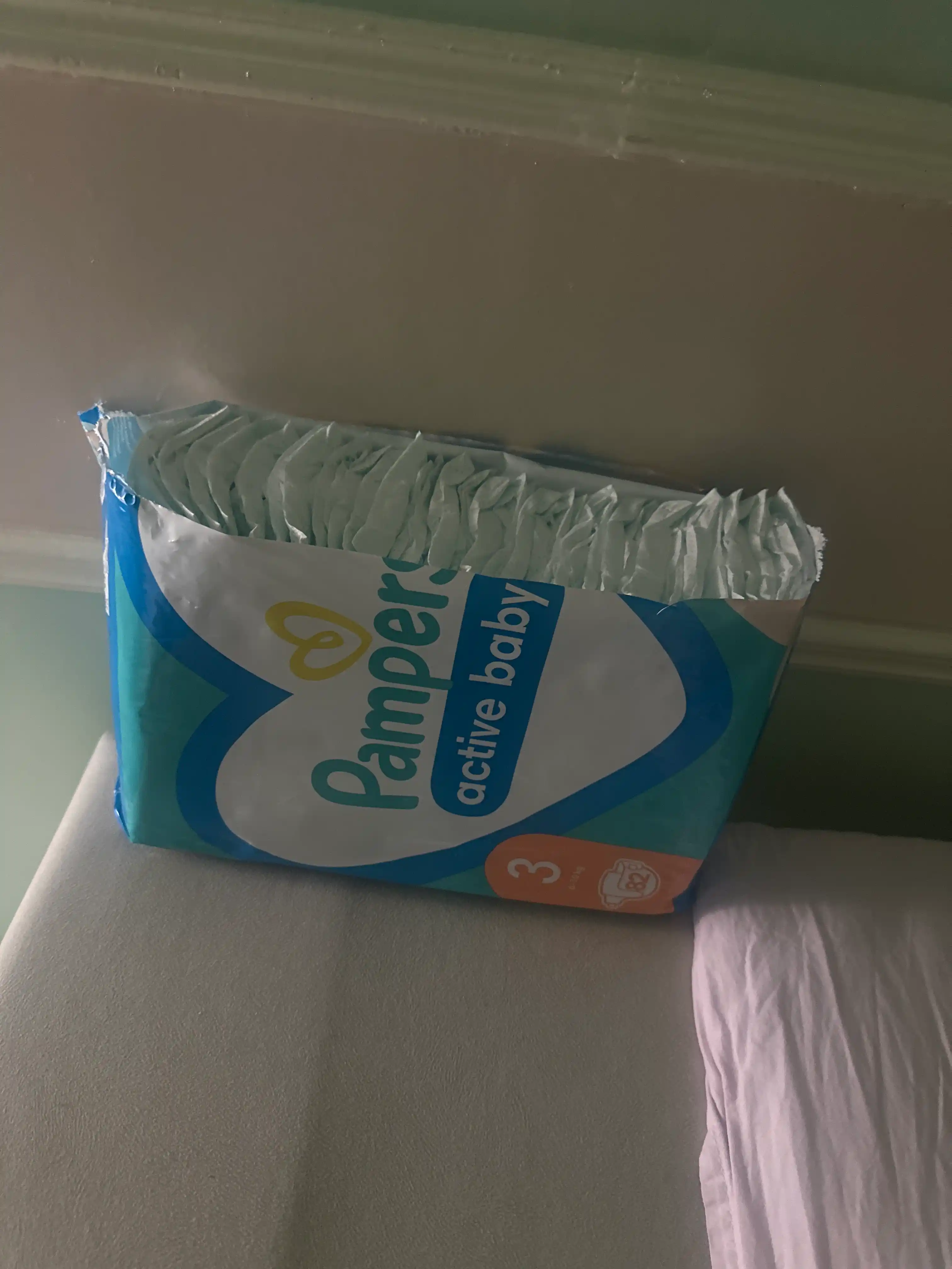 Подгузники для детей Pampers Active Baby, 3 размер, 6-10 кг, 82 шт