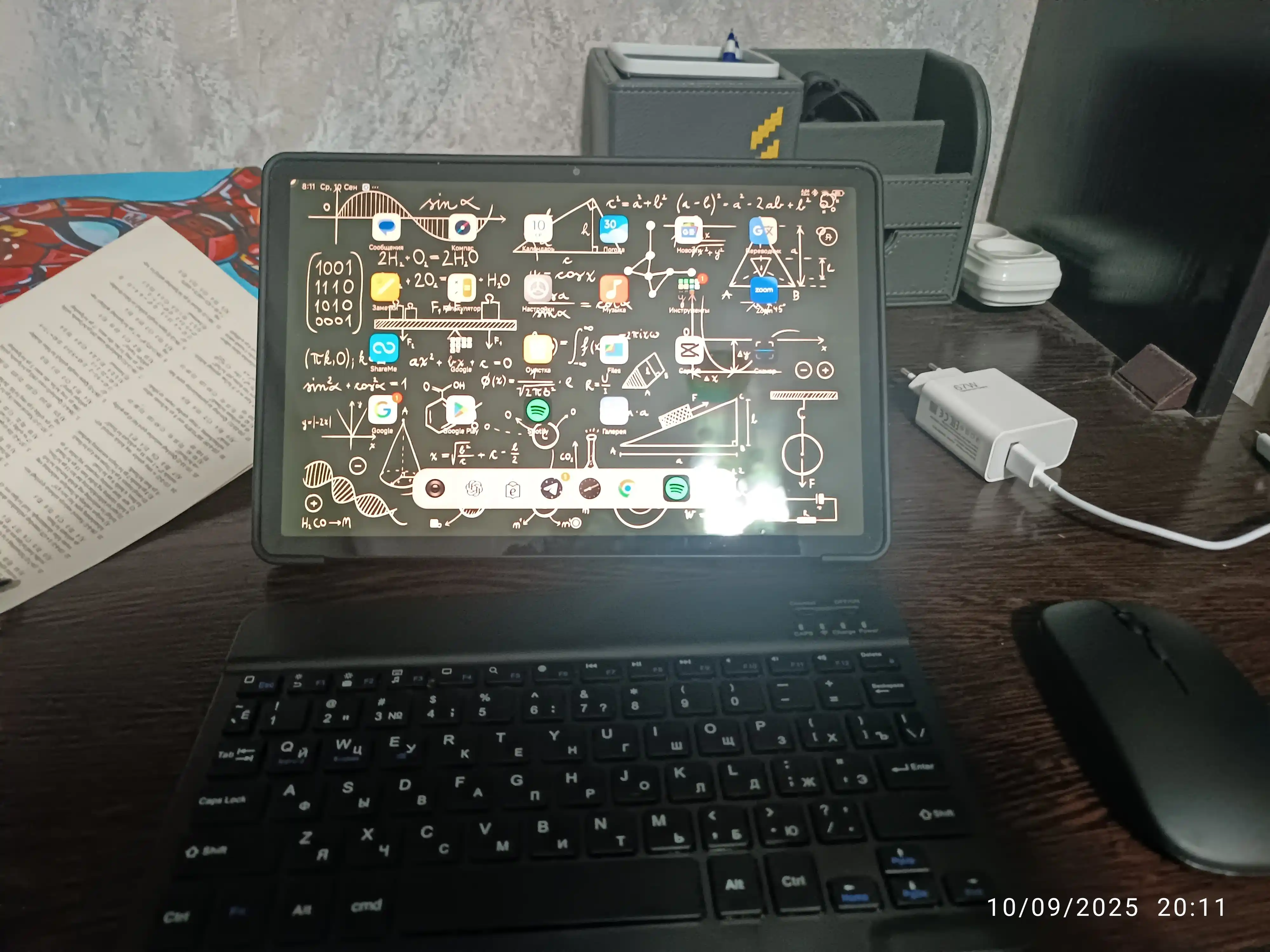 Simsiz mini klaviatura va ikki rejimli sichqoncha toplami, bluetooth orqali ulanish