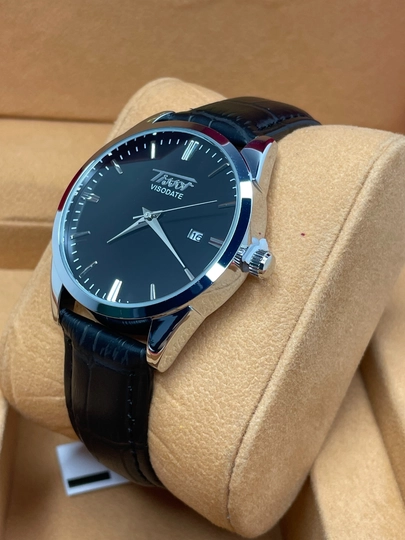 Мужские часы Tissot Classic, в подарочной упаковке — VAQTWAT-55W0077-ЧЕРН