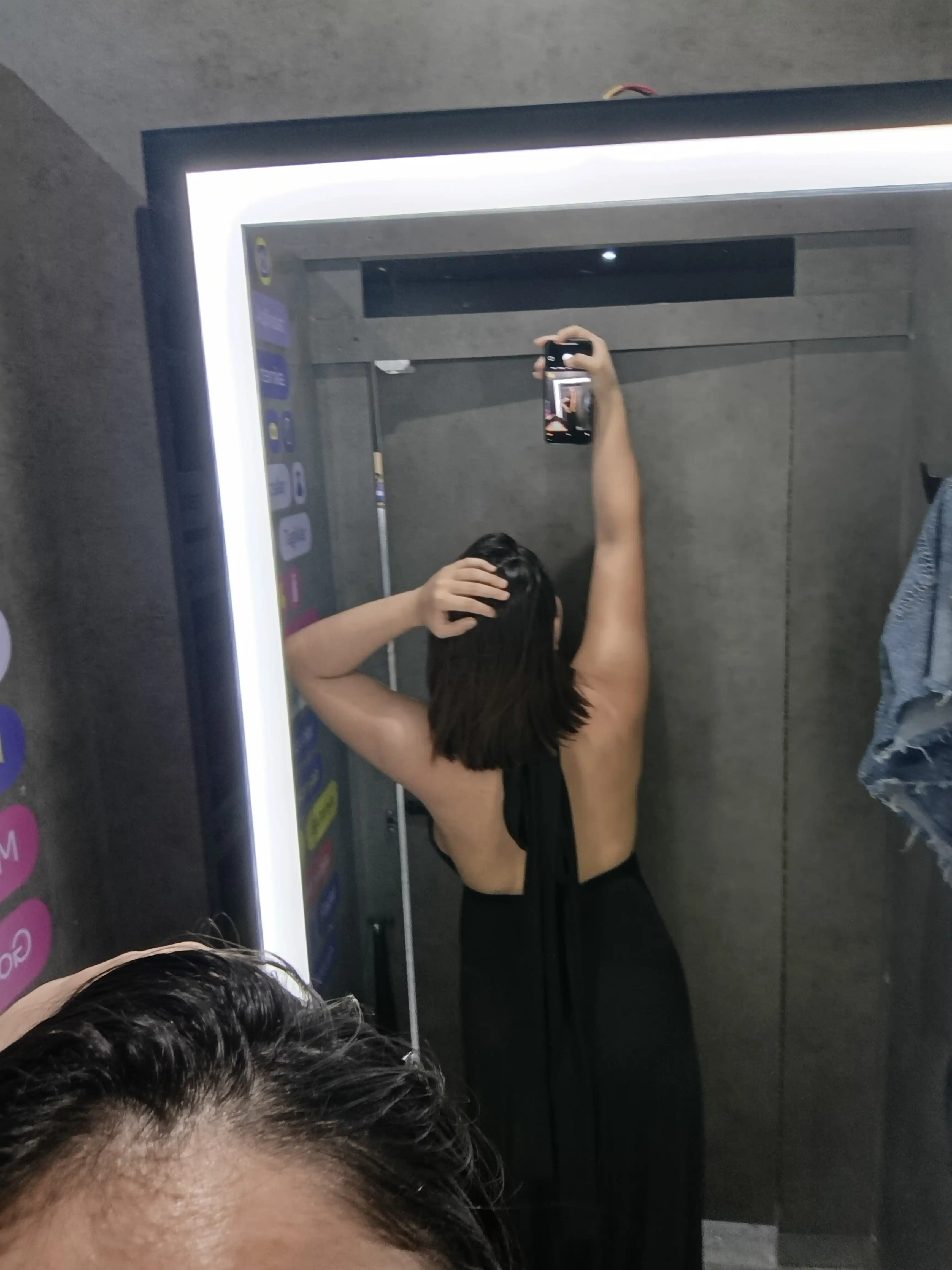 Ayollar uchun transformatsiyalanuvchi bandaj universal ko‘ylak