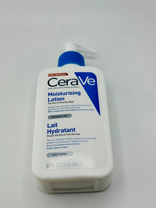 Quruq va juda quruq yuz va tana terisi uchun namlantiruvchi CeraVe losyoni, 236 ml