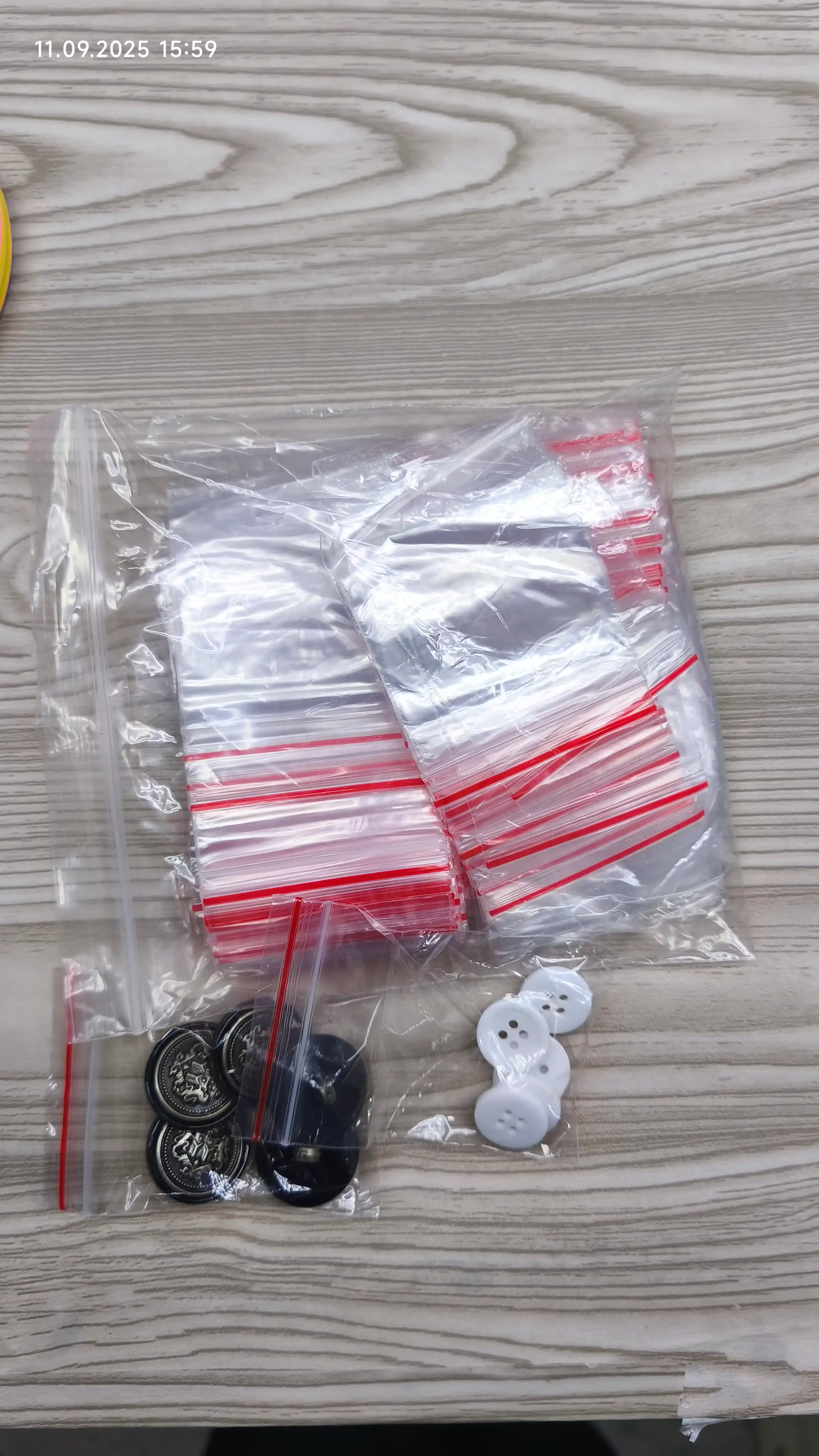 Zip paketlar zip-lock qulflashli, saqlash va fasovka uchun, turli o‘lchamlar, meshki