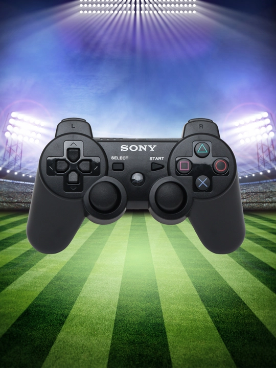 PlayStation 3 SuperSlim, 1 ta joystik, 15 ta oʻyinlari bilan