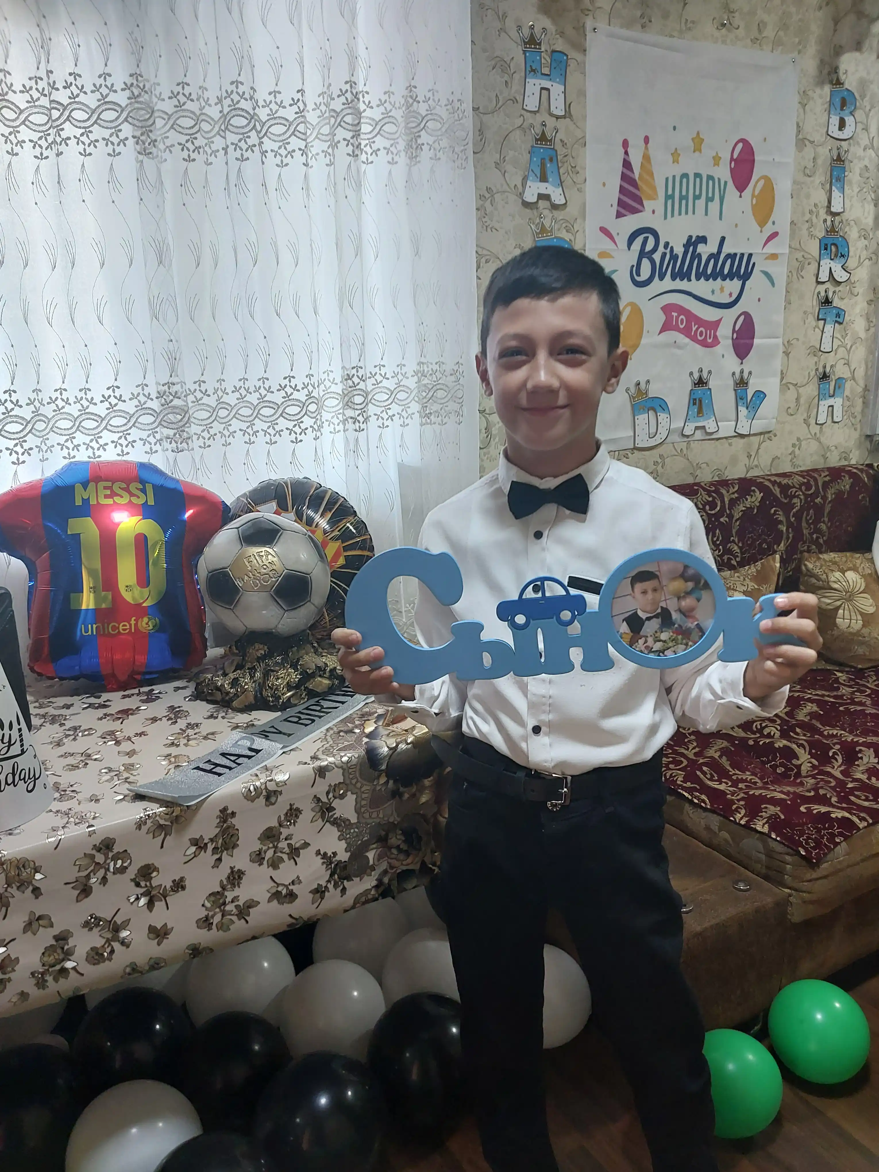 O'g'il bolalar uchun yog'och foto ramka, xona devor bezaklari