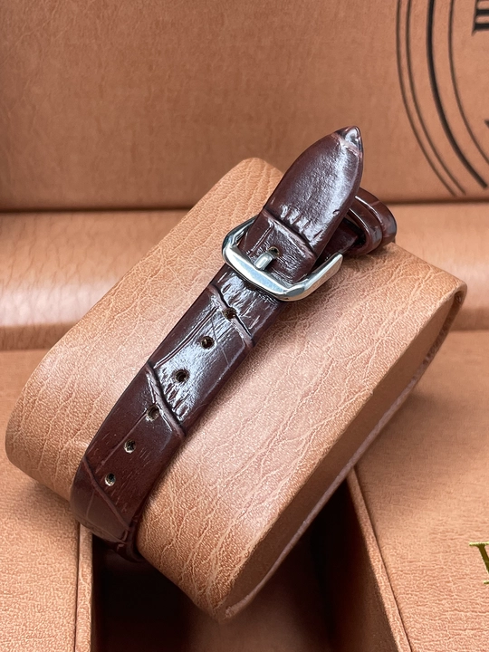 Стильные наручные часы Tissot для женщин и девушек 