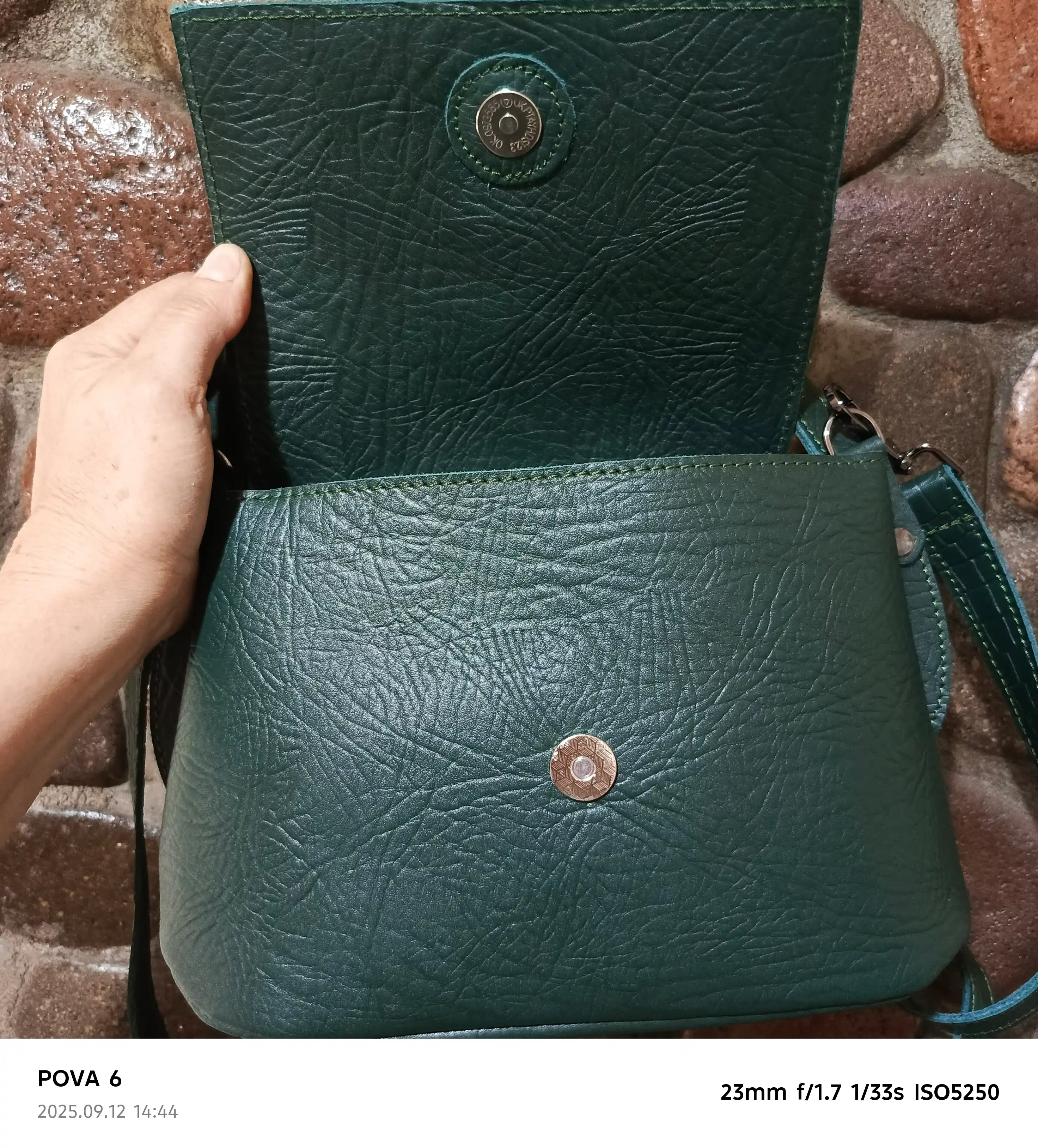 Сумка женская из натуральной кожи Black Gator Nesli