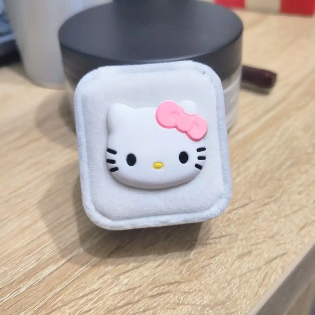 Коробка для колец, подарочная, бархатная, китти, клубника