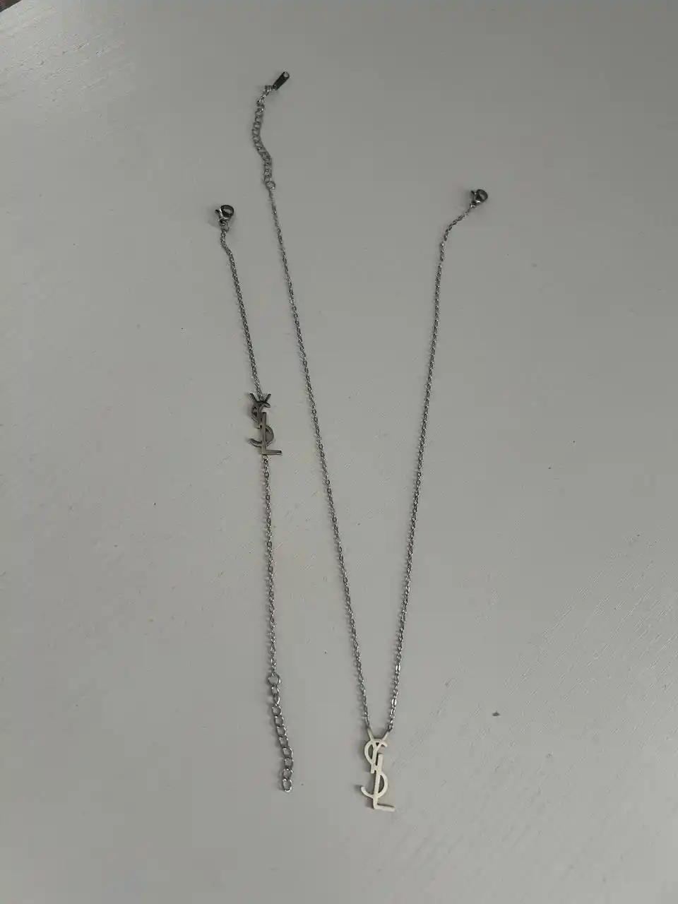 Zargarlik buyumlari to'plami, zanjir, marjon, bilaguzuk, messika, YSL