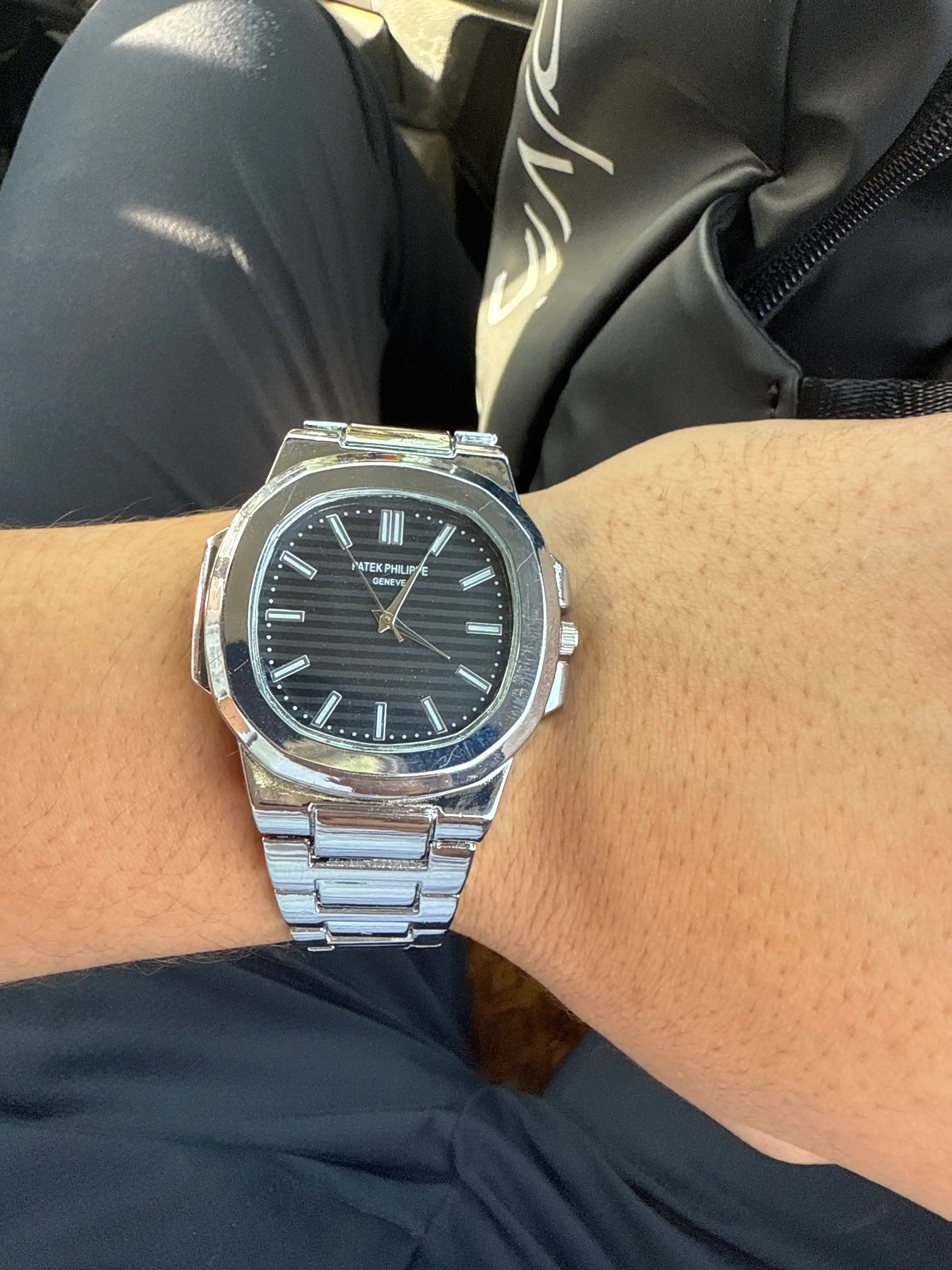 Patek Philippe Nautilus klassik erkaklar soati