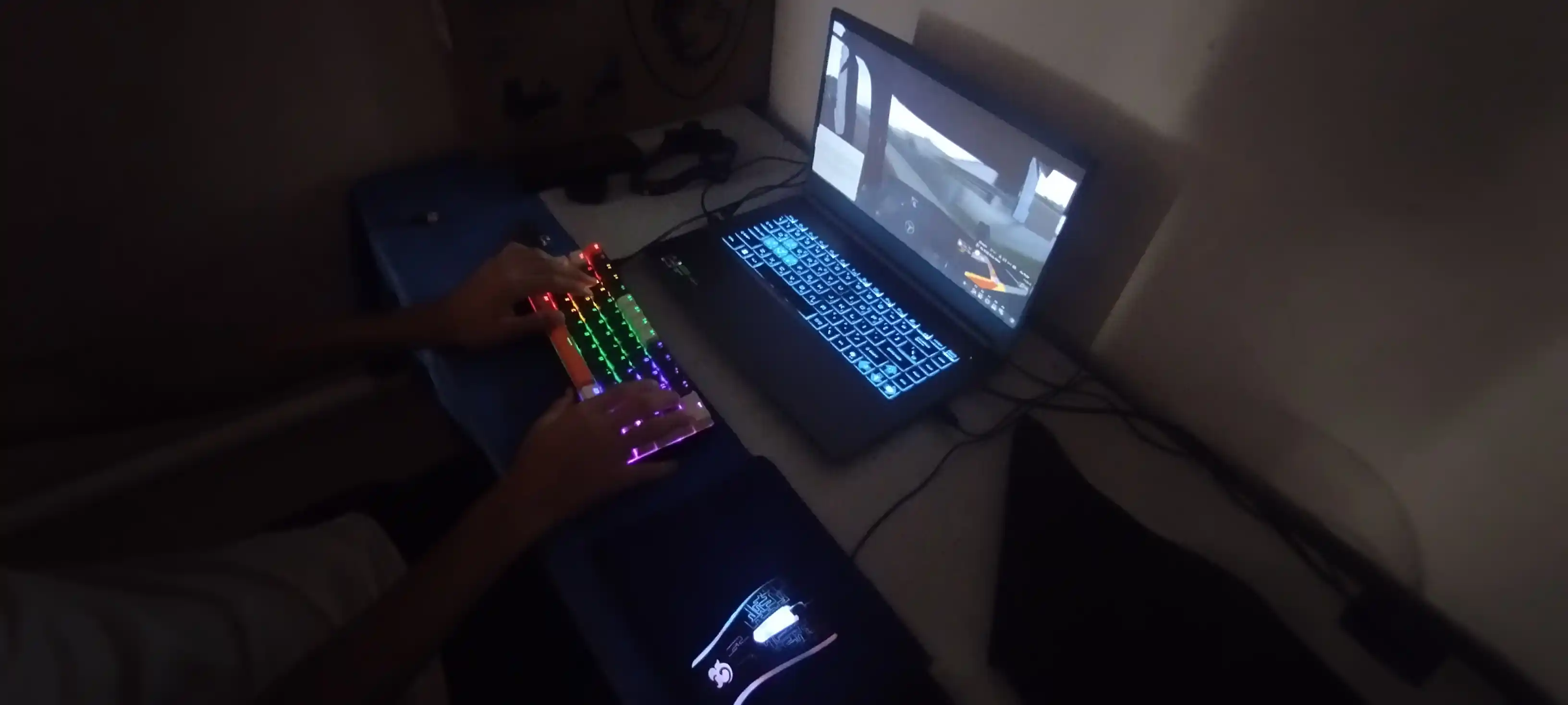 O'yin mexanik klaviaturasi T60, simli
