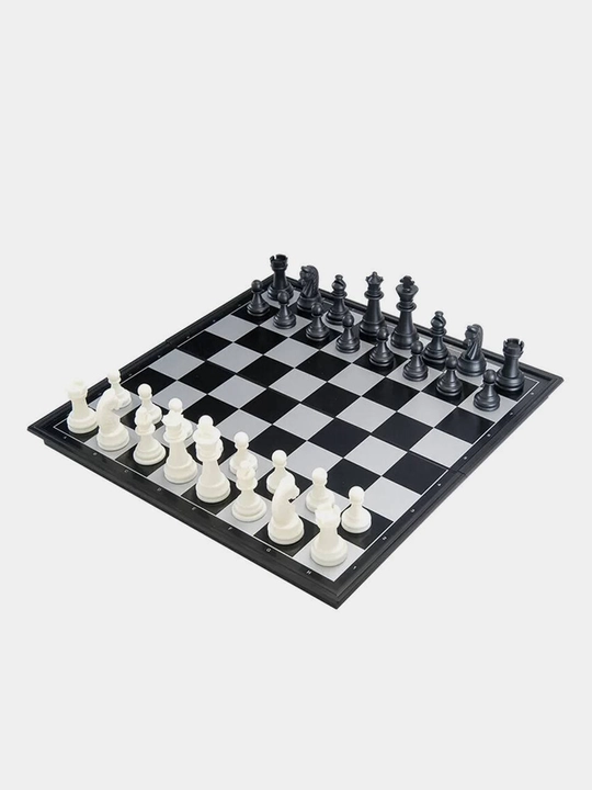 Магнитные шахматы, в комплекте с шахматными фигурами