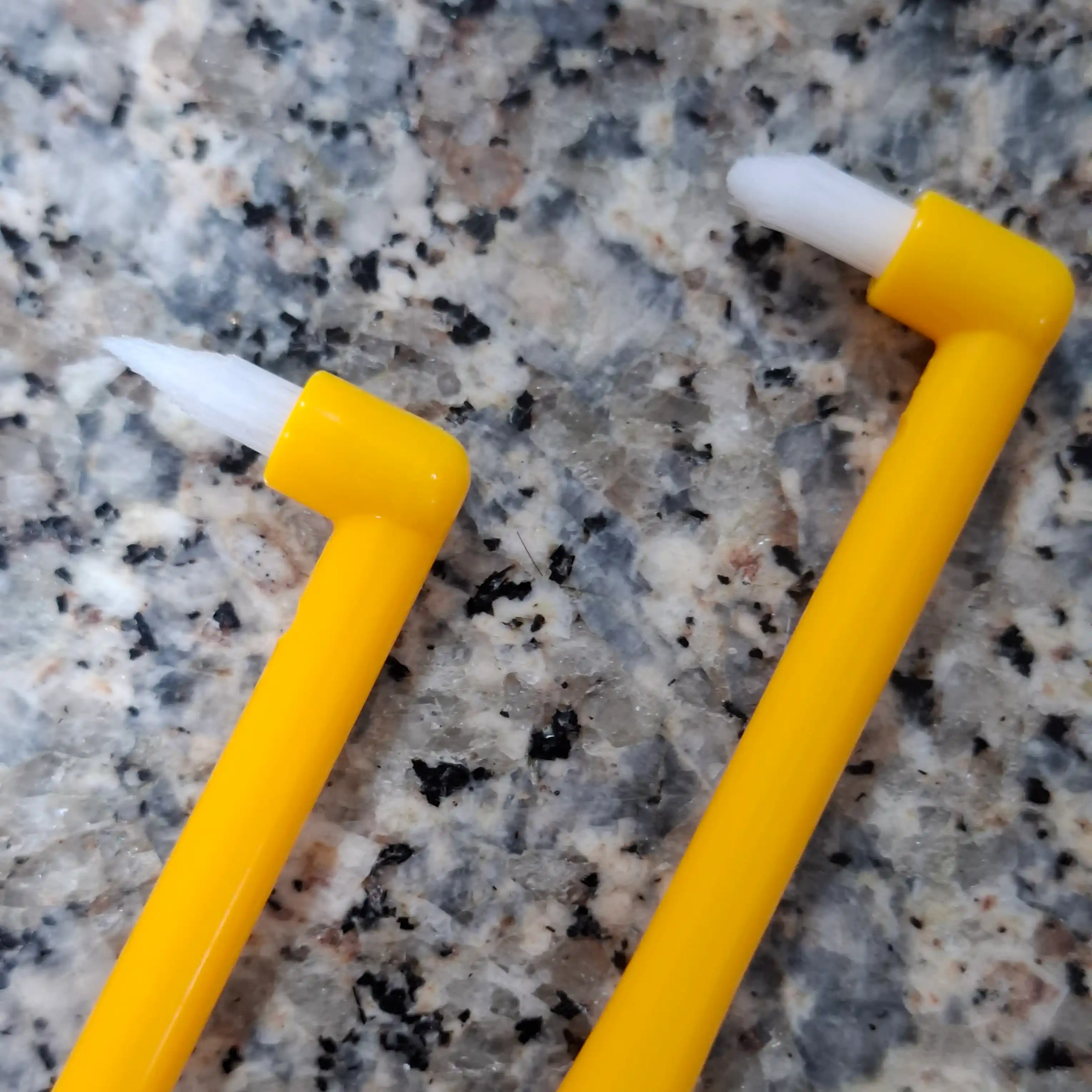 Зубная щетка монопучковая для брекетов, ортодонтическая, межзубный ершик