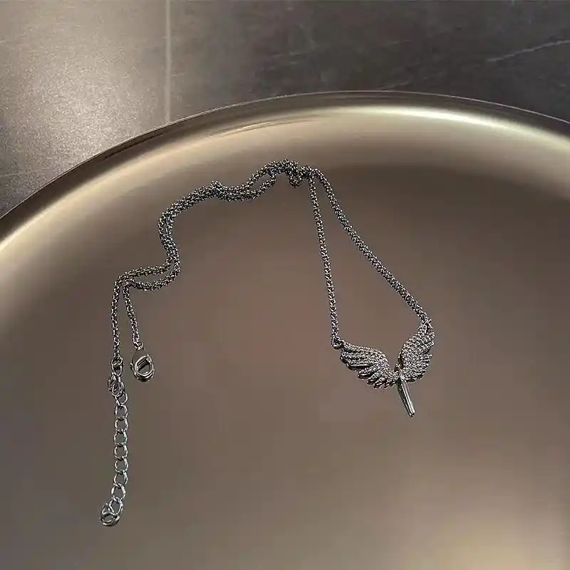 Ayollar marjoni