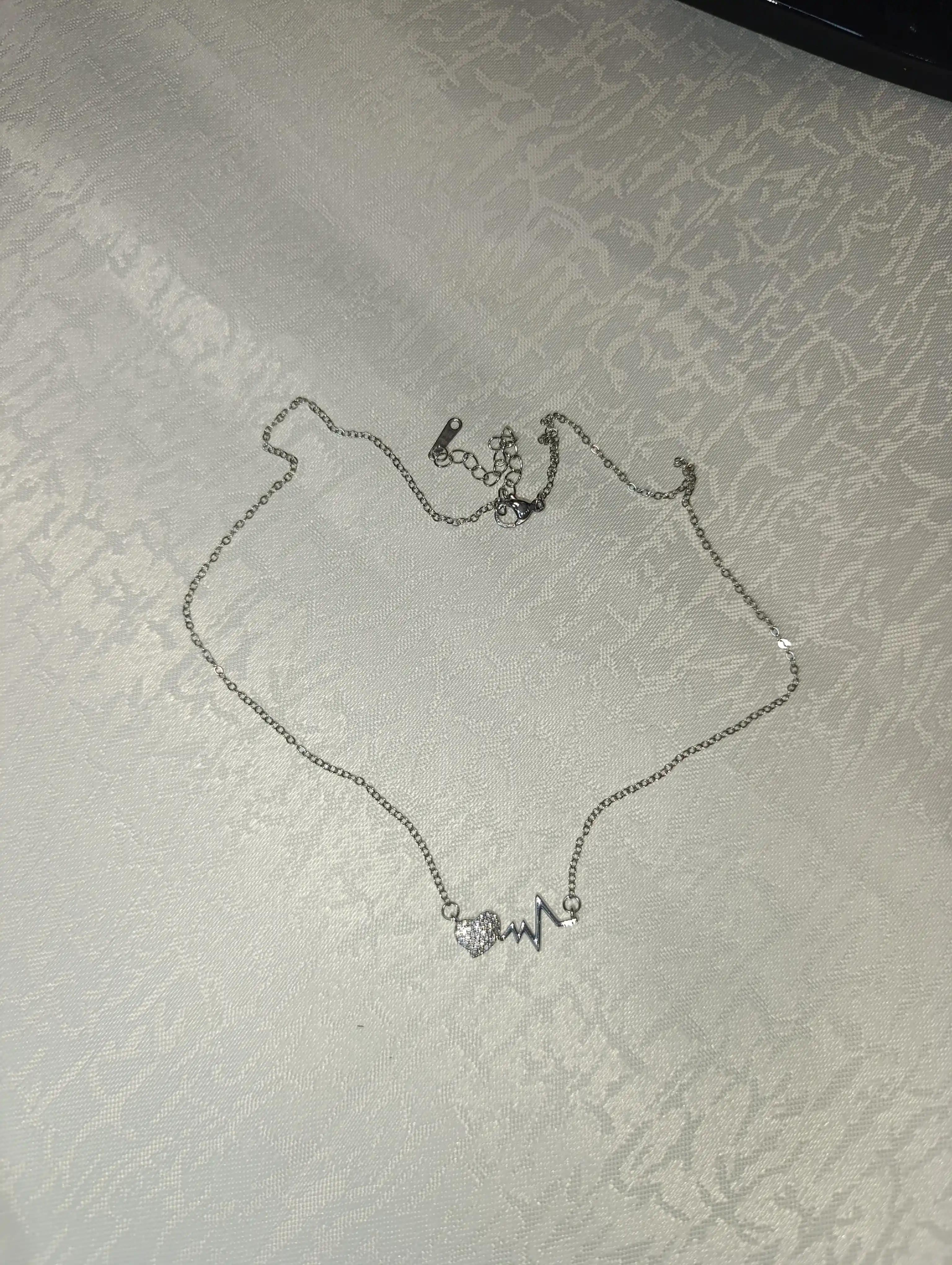 Ayollar marjoni